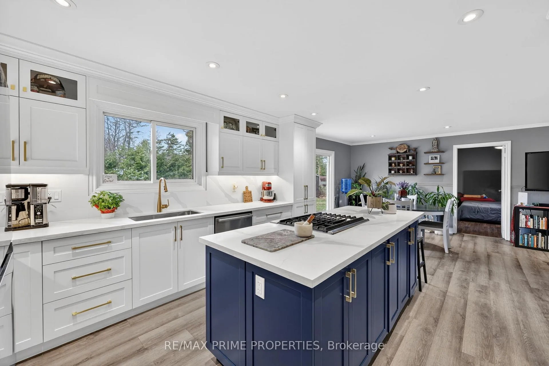 Photo 5 of 118 Stanley Road, Kawartha Lakes, Carden — HOMEH