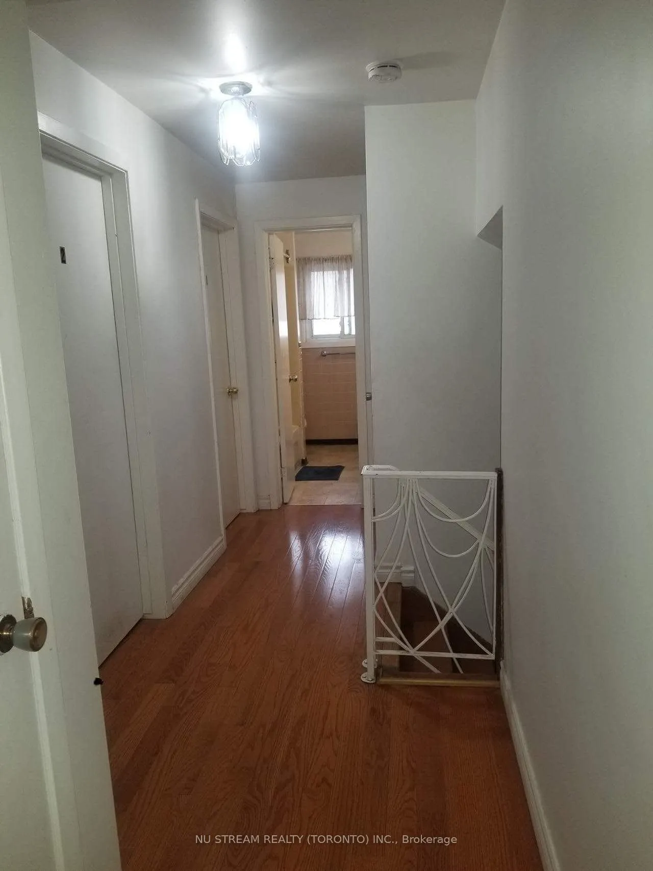 Photo 7 of 7125 Mcgill Street, Niagara Falls, Casey — HOMEH