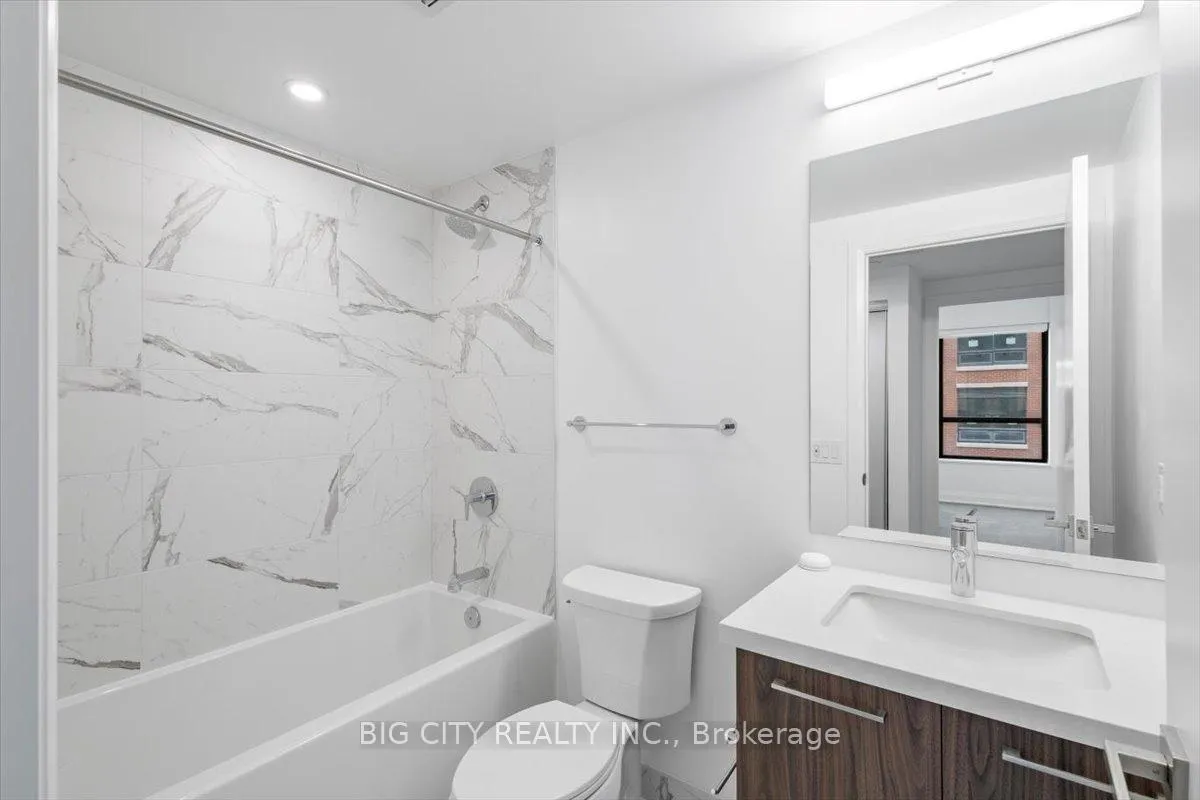 Photo 6 of Unit 305, 33 Frederick Todd Way, Toronto, Thorncliffe Park — HOMEH