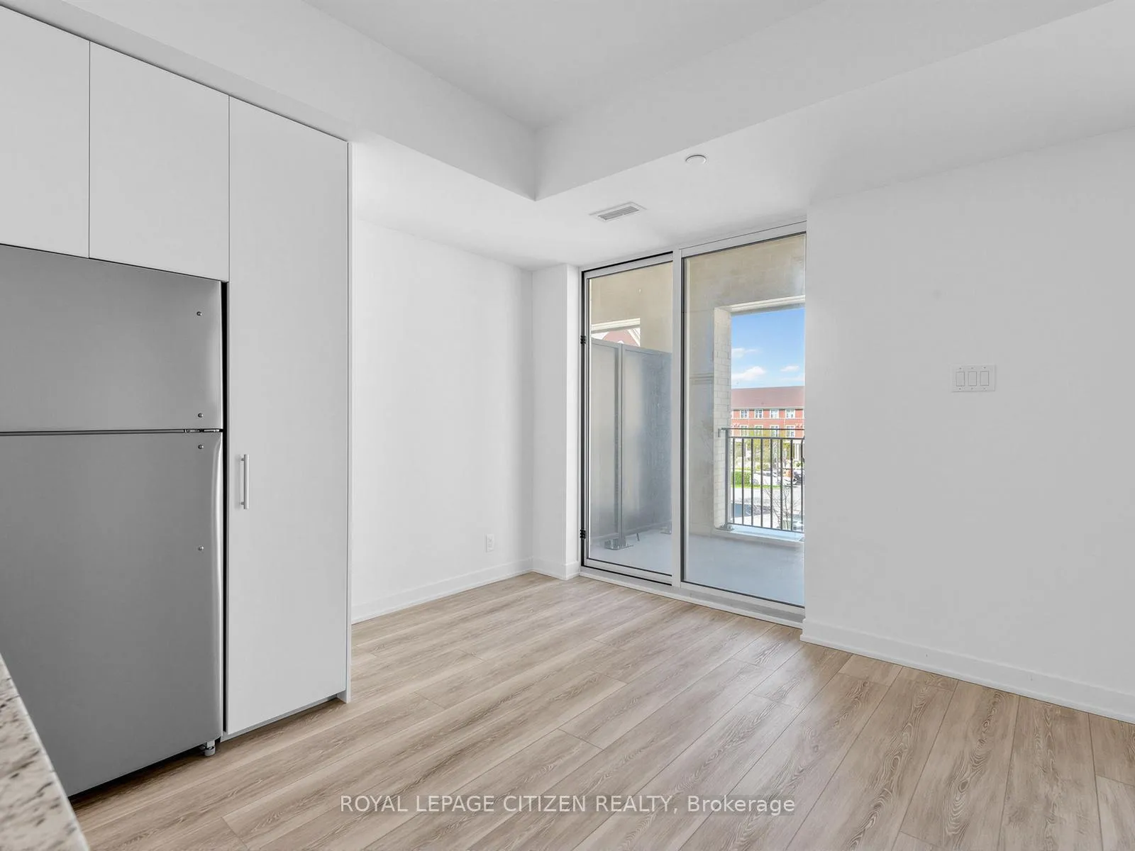 Photo 11 of Unit 235, 101 Cathedral High Street, Markham, Cathedraltown — HOMEH