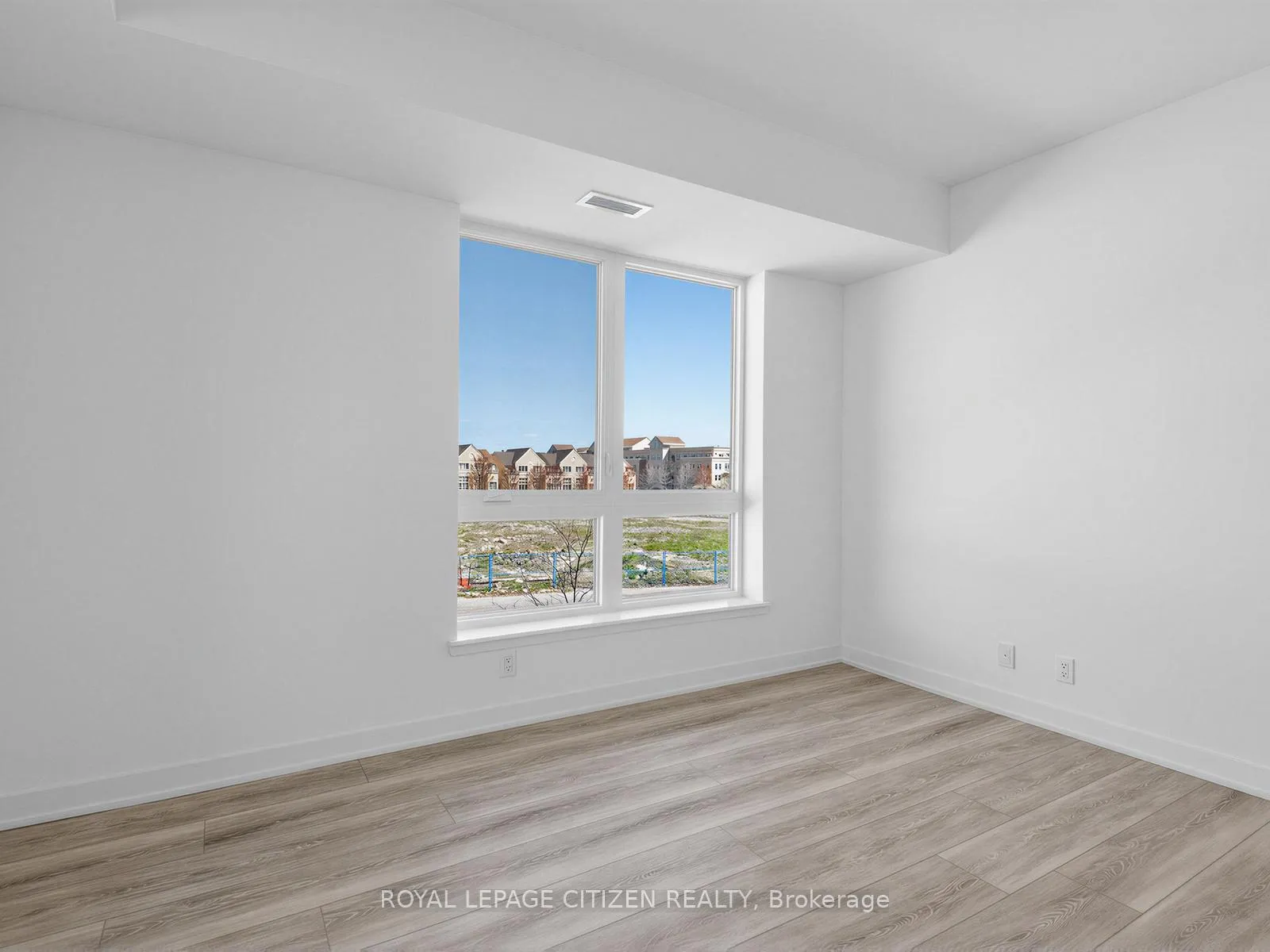 Photo 20 of Unit 235, 101 Cathedral High Street, Markham, Cathedraltown — HOMEH
