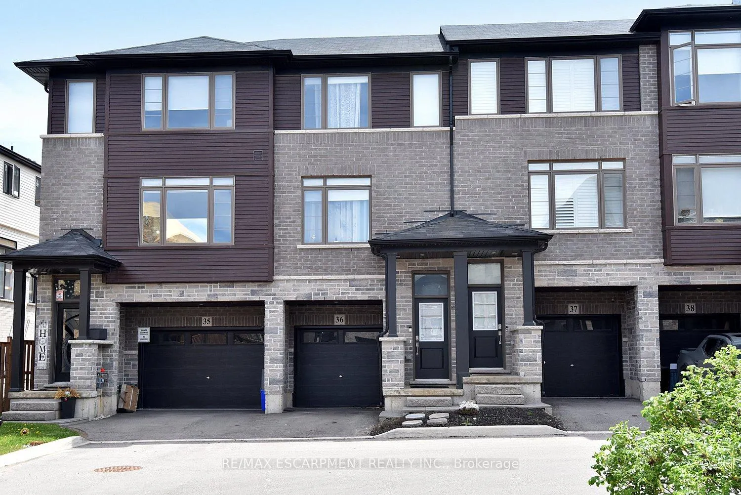 Photo 1 of Unit 36, 5000 Connor Drive, Lincoln, Beamsville — HOMEH