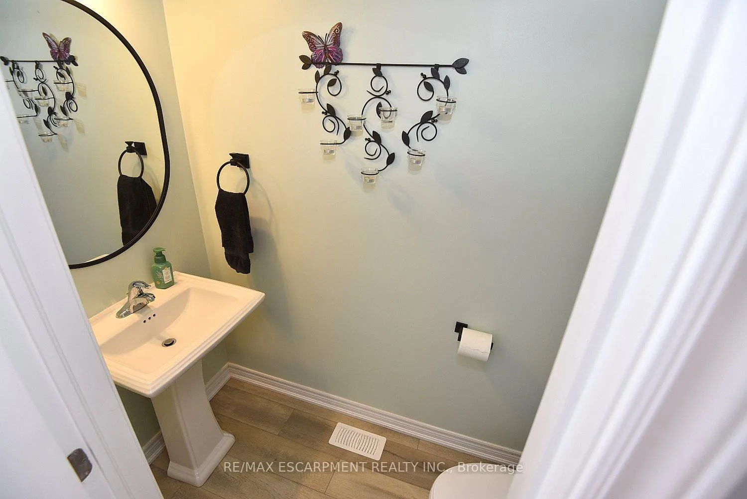Photo 20 of Unit 36, 5000 Connor Drive, Lincoln, Beamsville — HOMEH