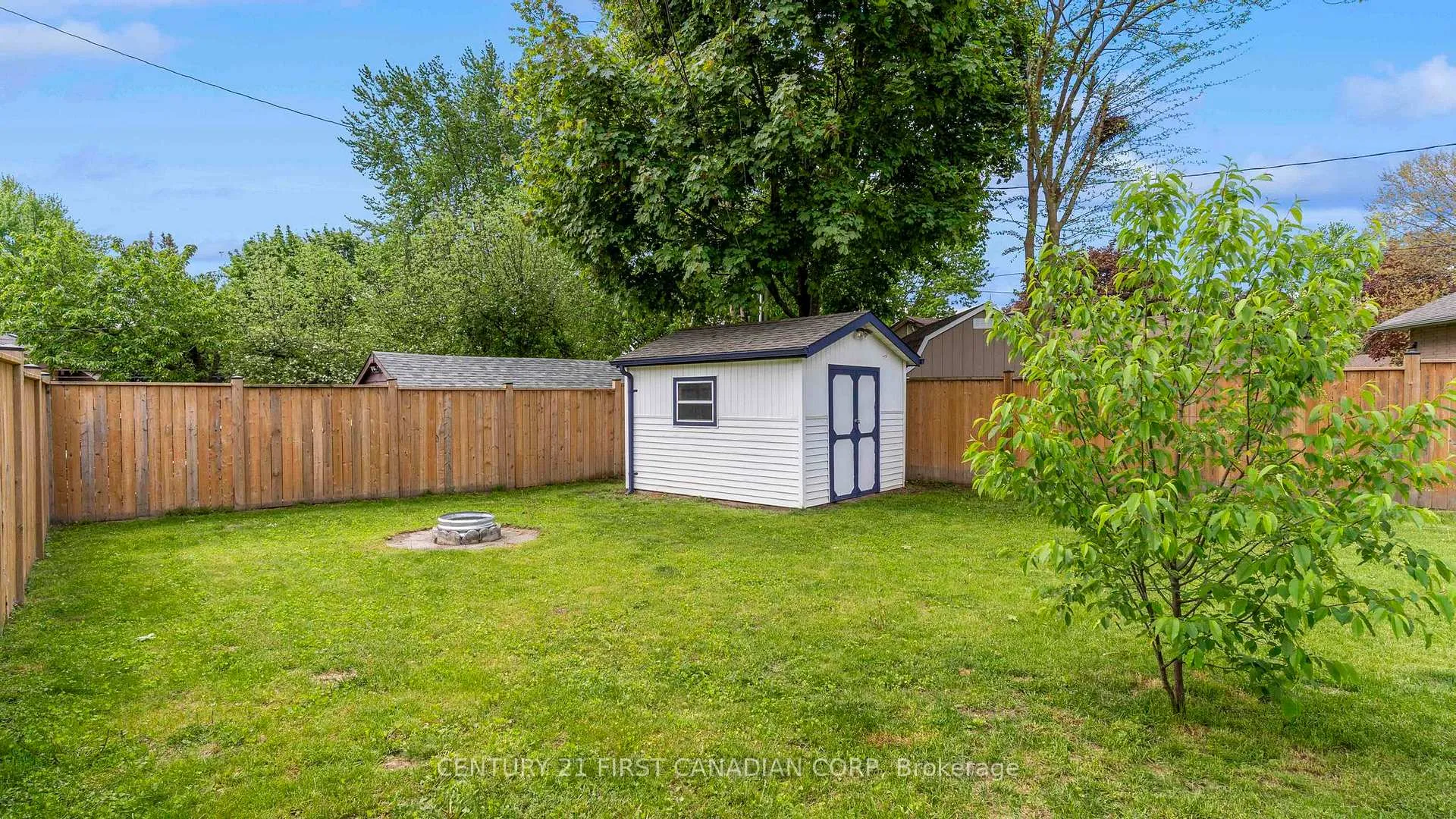 Photo 43 of 85 Algonquin Crescent, London, East O — HOMEH