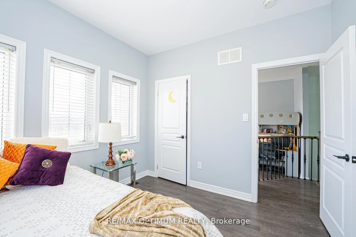 Photo 26 of 39 Divinity Circle, Brampton, Northwest Brampton — HOMEH