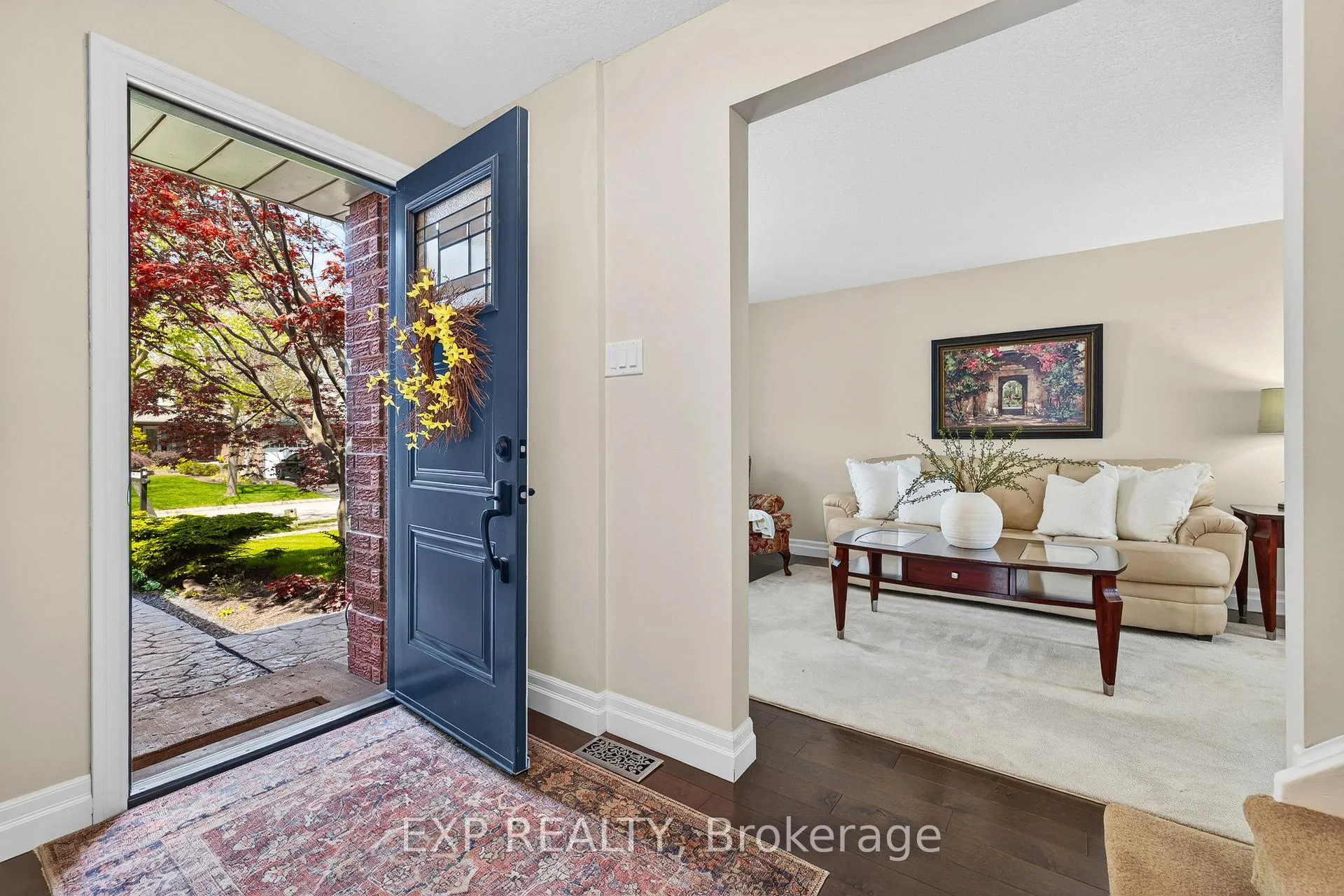 Photo 7 of 108 Old Forest Crescent, Kitchener — HOMEH