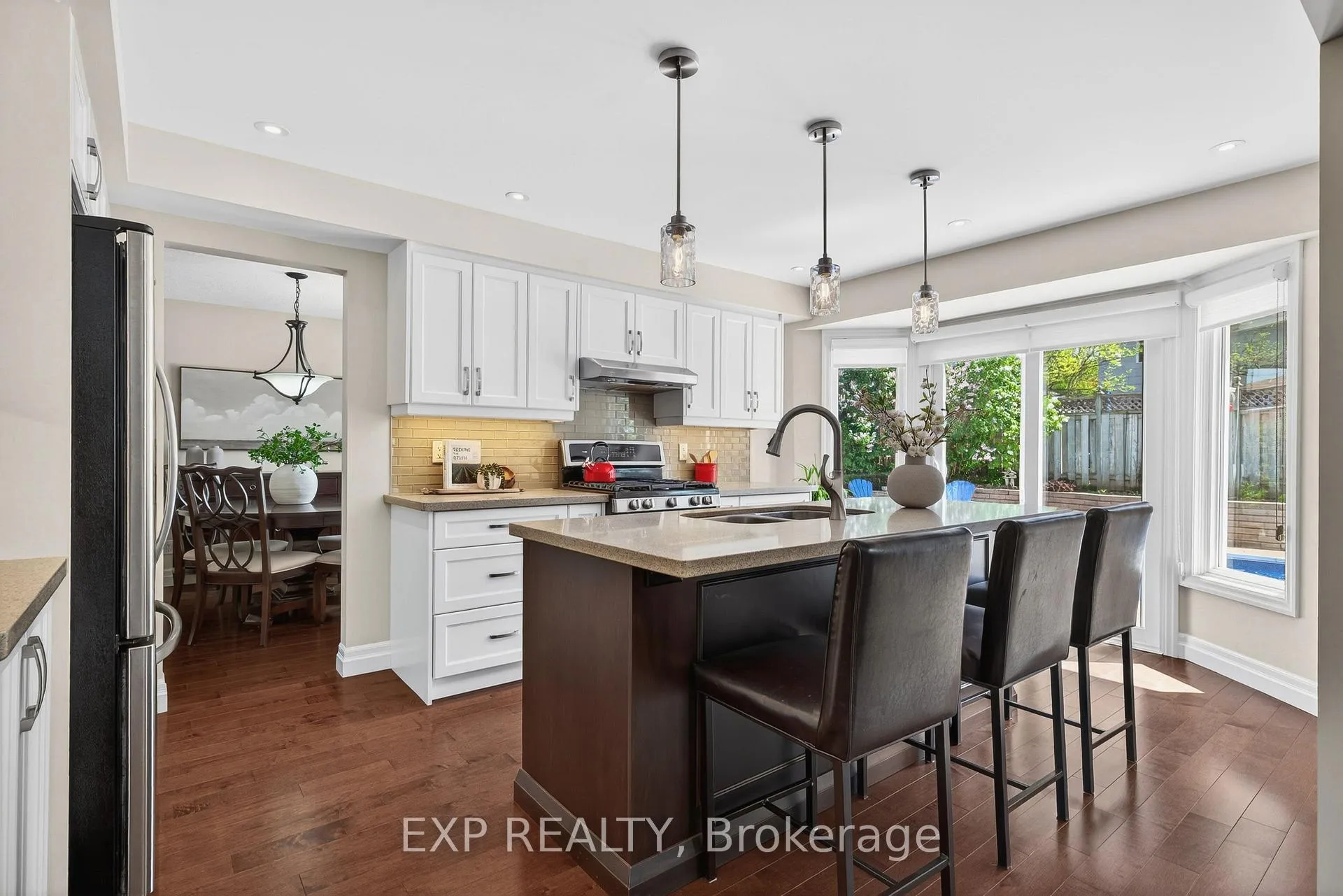 Photo 14 of 108 Old Forest Crescent, Kitchener — HOMEH