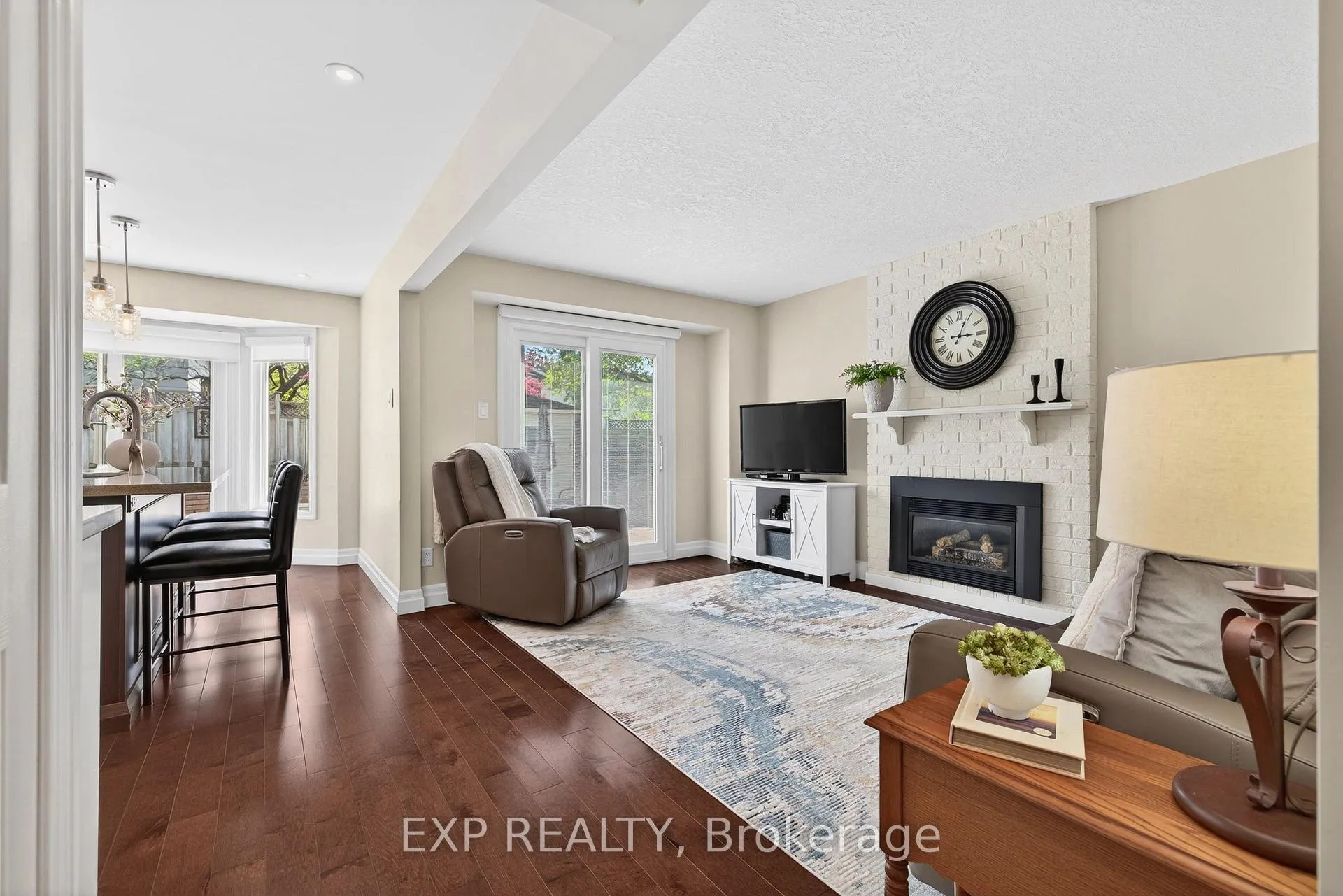 Photo 18 of 108 Old Forest Crescent, Kitchener — HOMEH