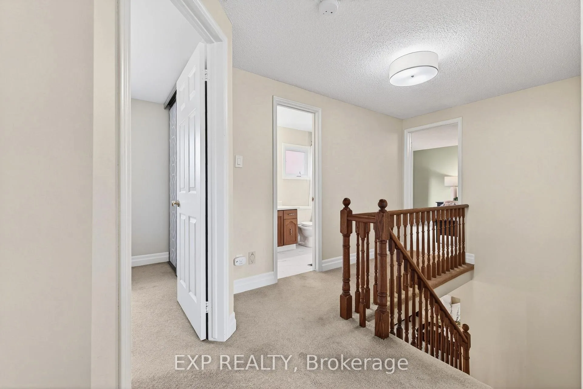 Photo 26 of 108 Old Forest Crescent, Kitchener — HOMEH