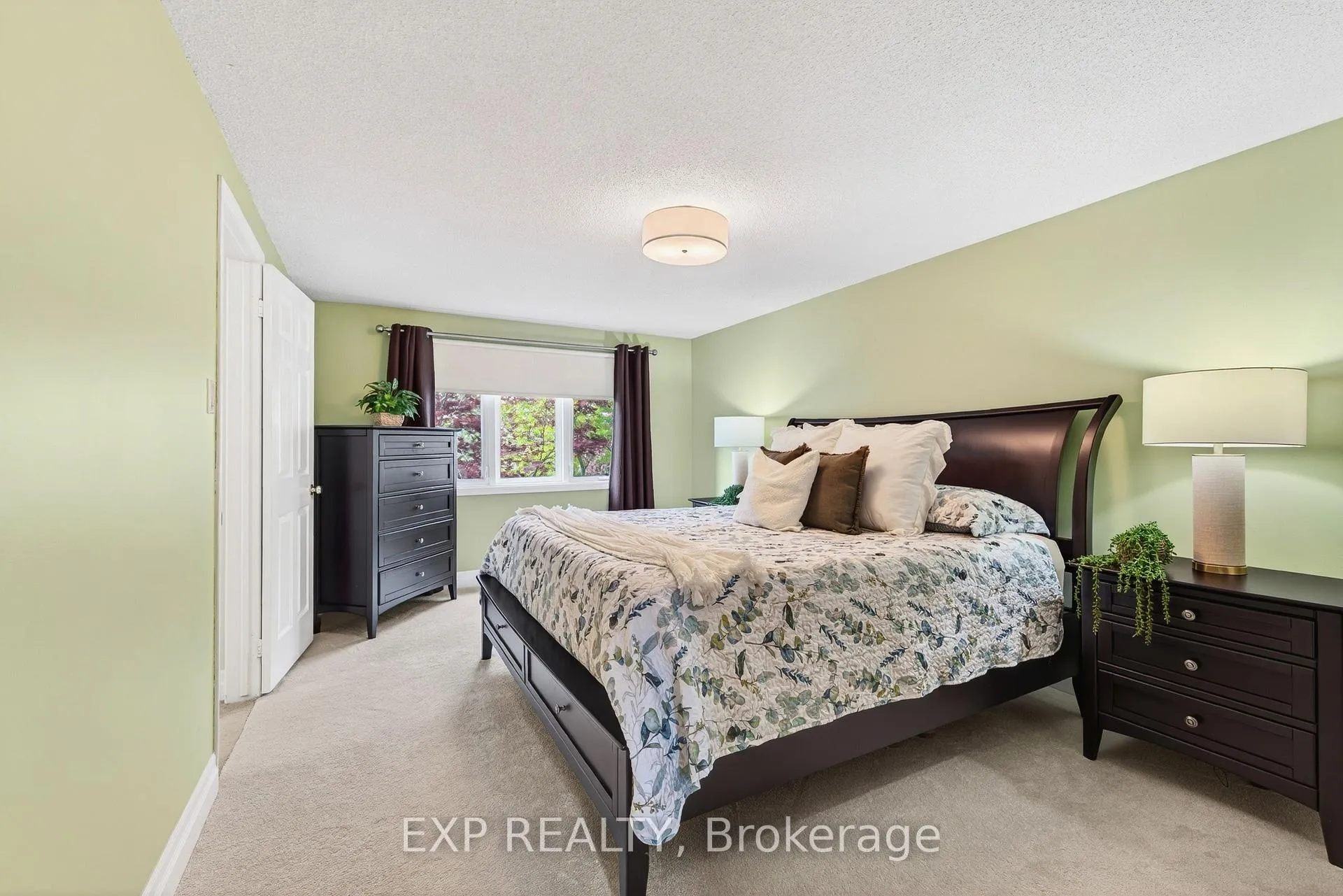 Photo 27 of 108 Old Forest Crescent, Kitchener — HOMEH