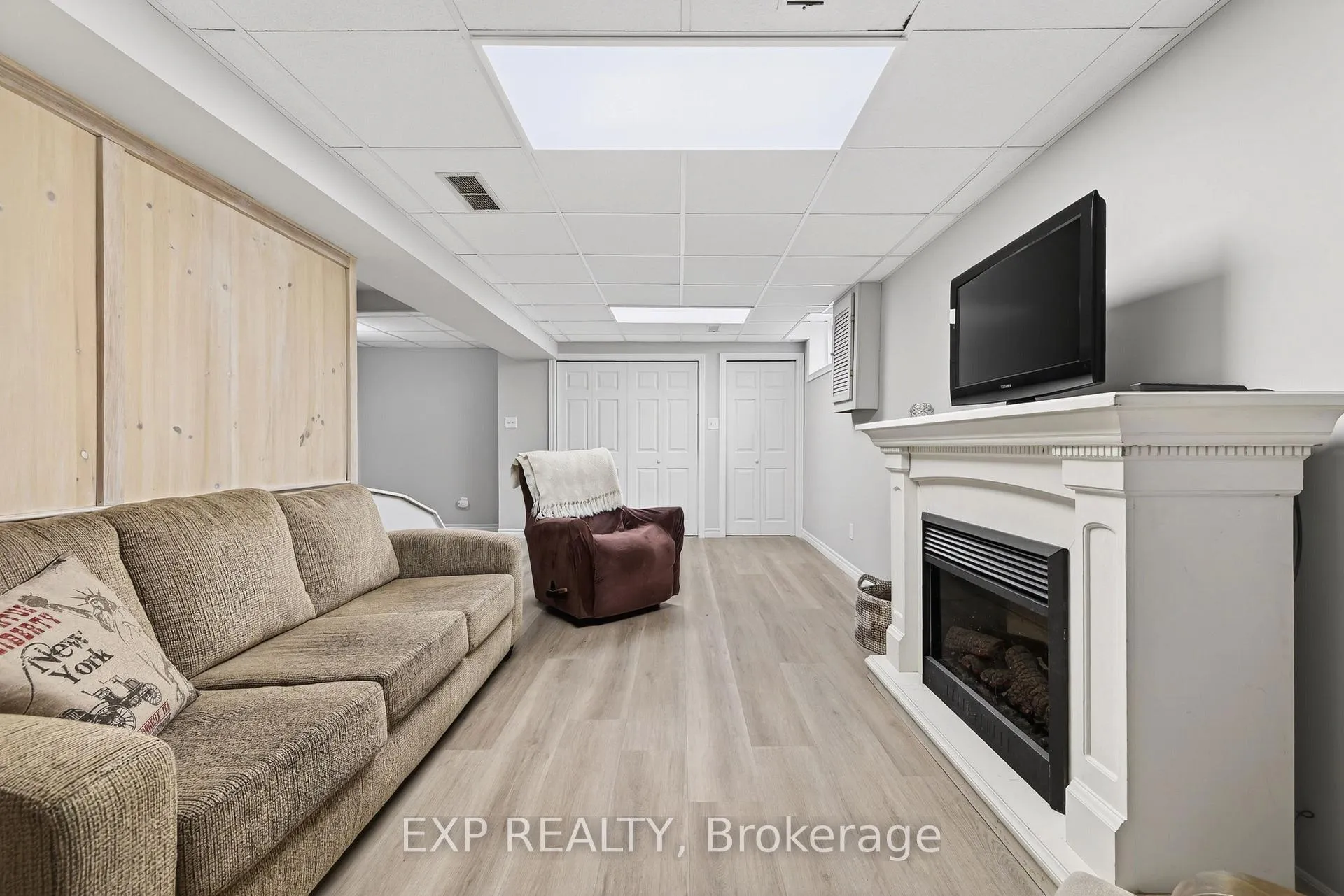 Photo 38 of 108 Old Forest Crescent, Kitchener — HOMEH