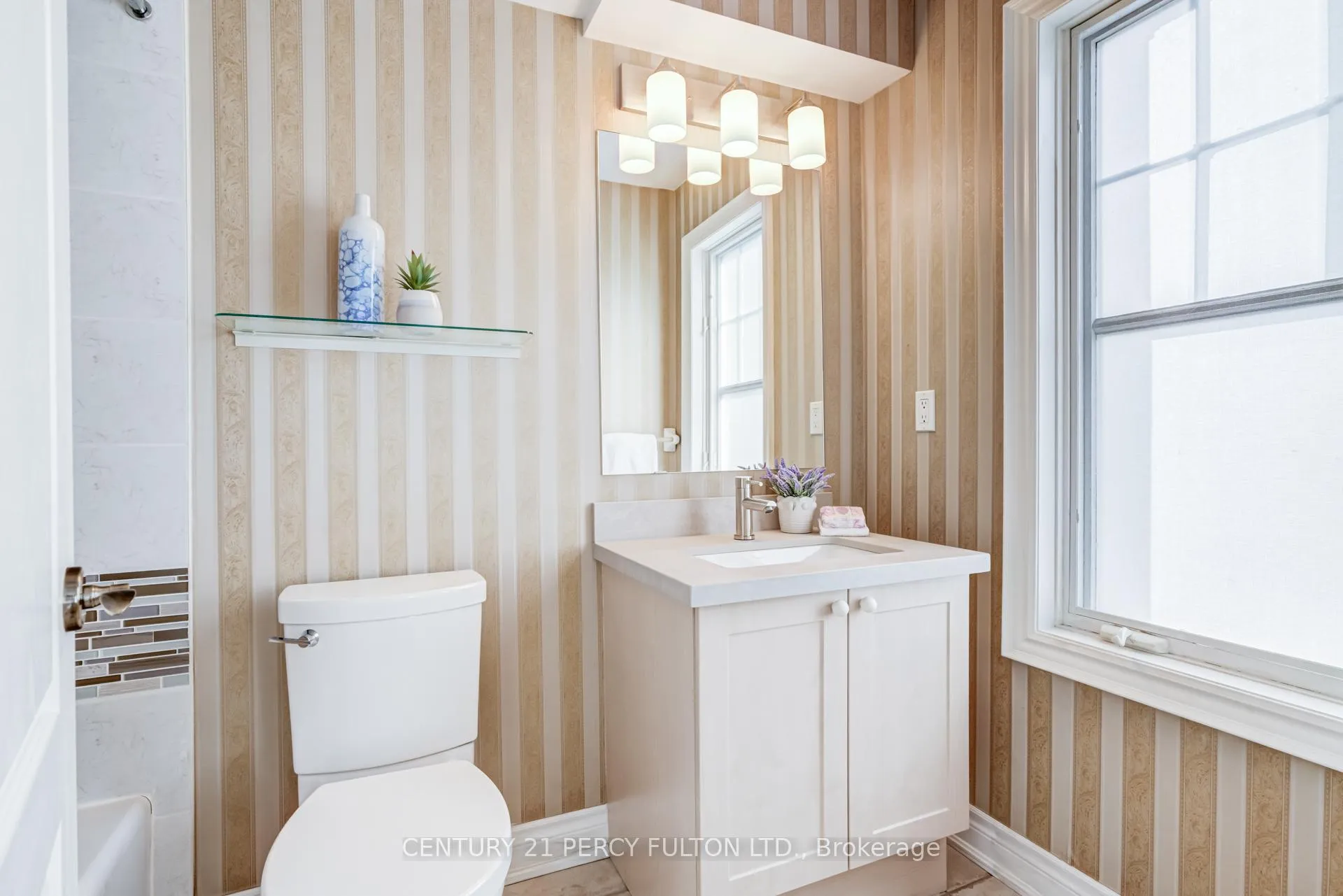 Photo 19 of Unit 3, 1295 Wharf Street, Pickering, Bay Ridges — HOMEH