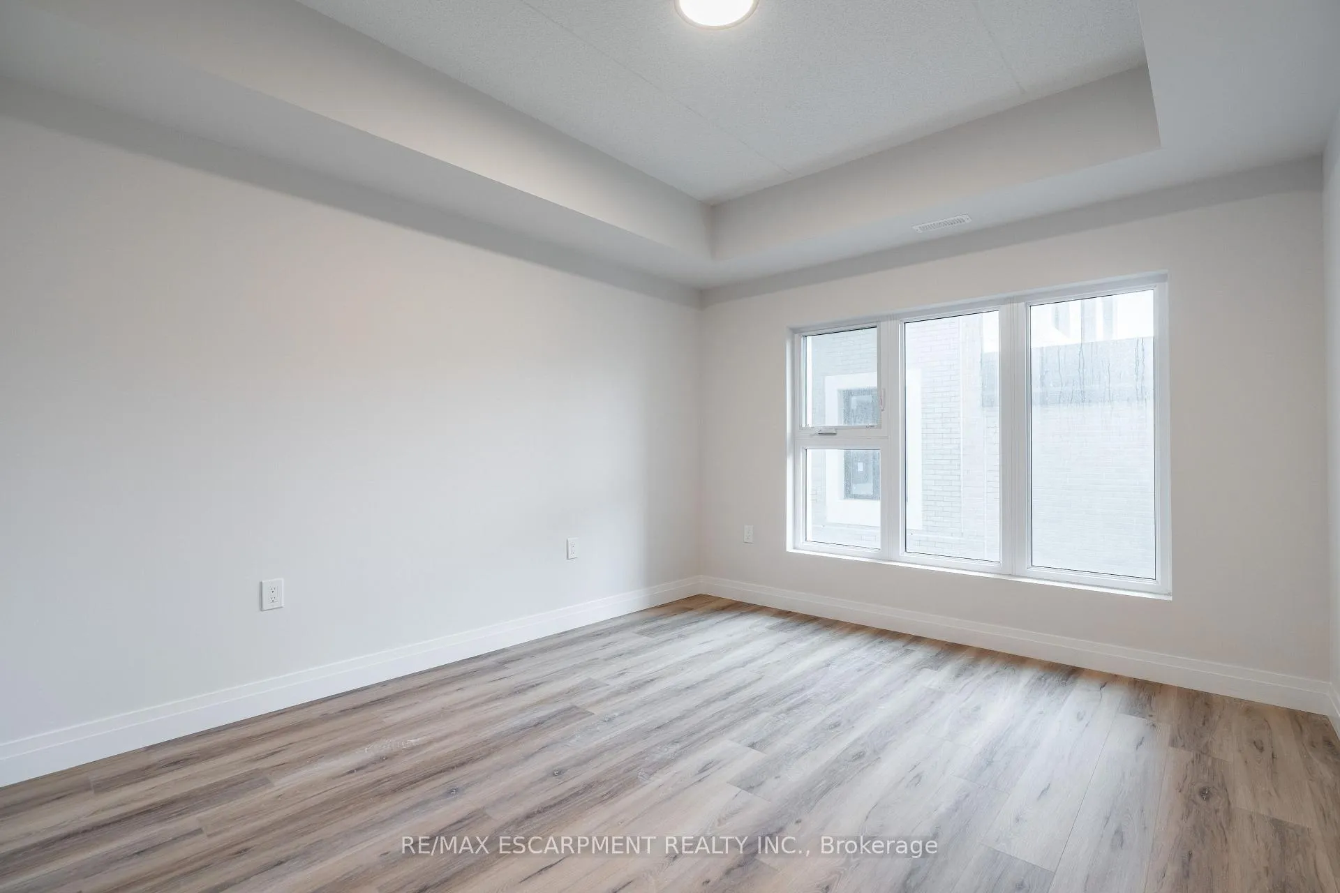 Photo 10 of Unit 201, 6415 Regional Road 25, Milton, Coates — HOMEH