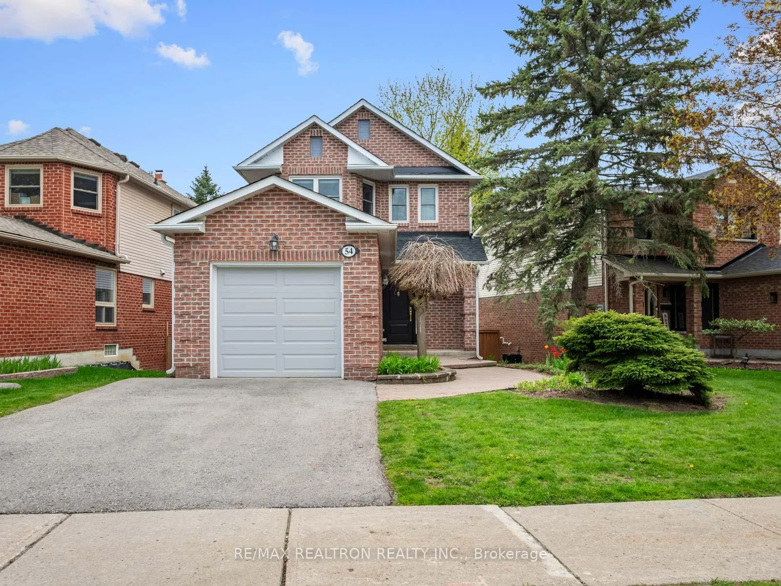 Photo 1 of 54 Moorcrest Drive, Aurora, Aurora Village — HOMEH