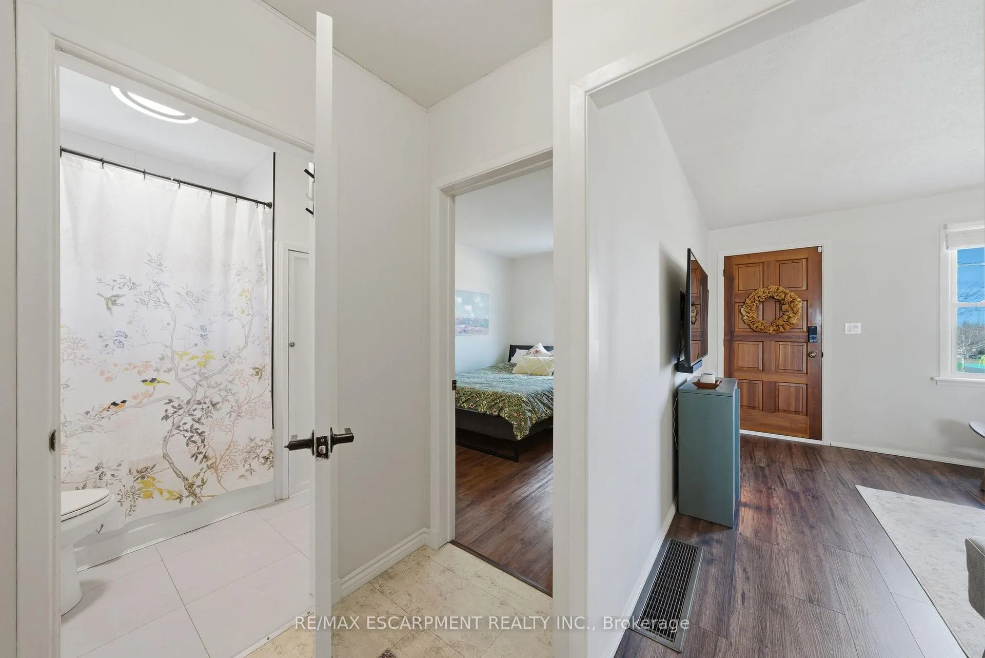 Photo 7 of 752 Ninth Avenue, Hamilton, Hampton Heights — HOMEH