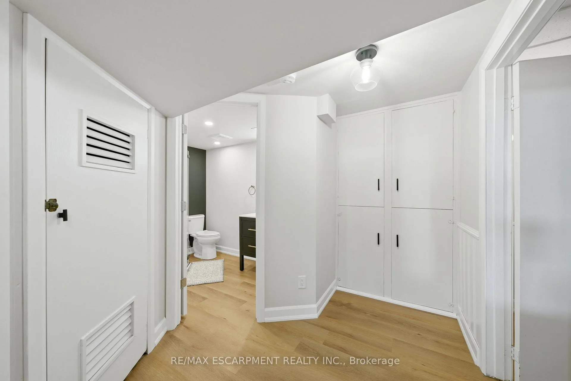 Photo 15 of 752 Ninth Avenue, Hamilton, Hampton Heights — HOMEH