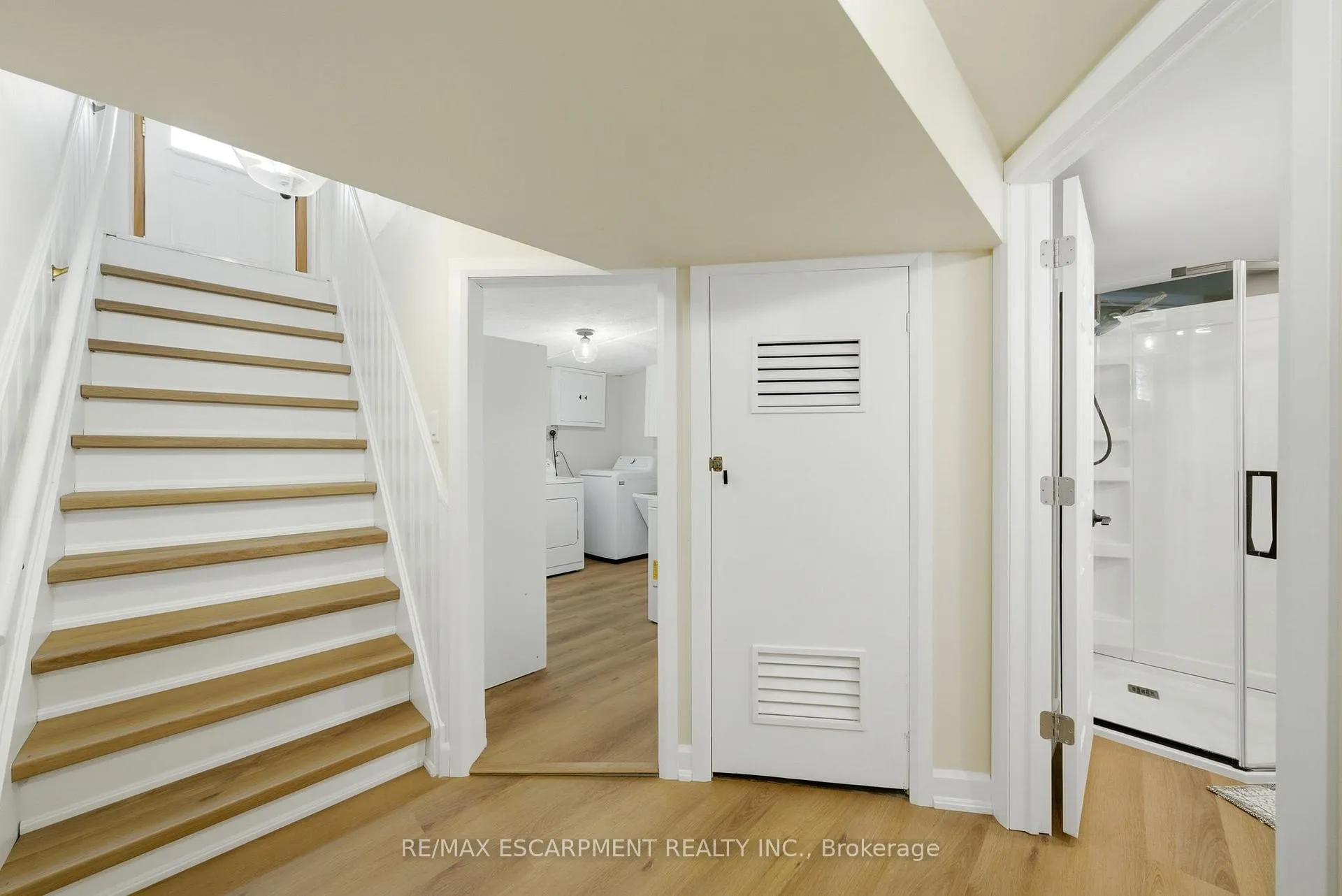 Photo 16 of 752 Ninth Avenue, Hamilton, Hampton Heights — HOMEH