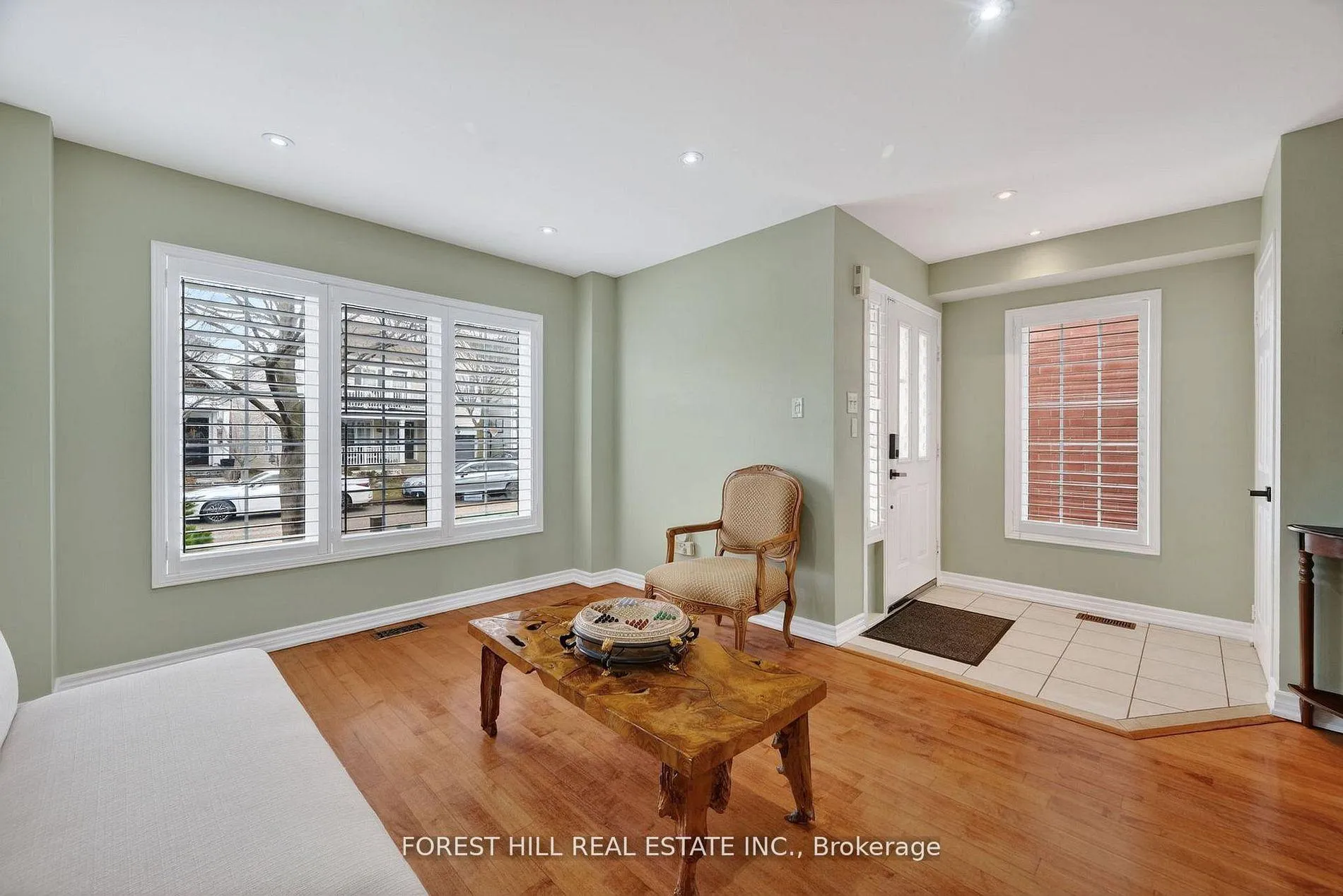 Photo 4 of 17 Lilley Avenue, Ajax, South East — HOMEH