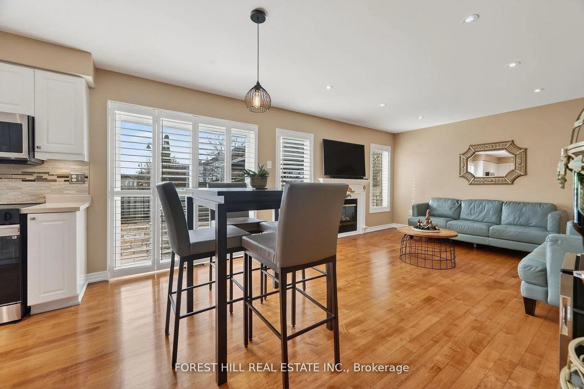 Photo 14 of 17 Lilley Avenue, Ajax, South East — HOMEH