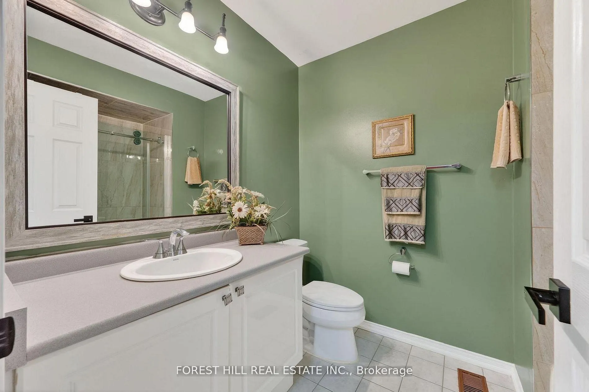 Photo 25 of 17 Lilley Avenue, Ajax, South East — HOMEH