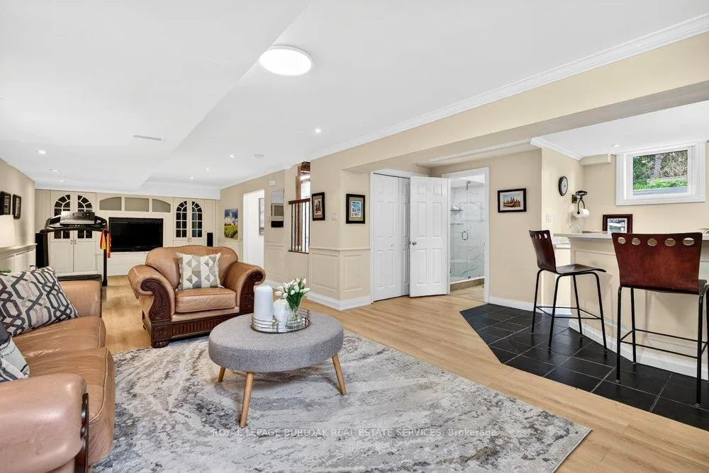Photo 28 of 965 Filmandale Road, Burlington, LaSalle — HOMEH