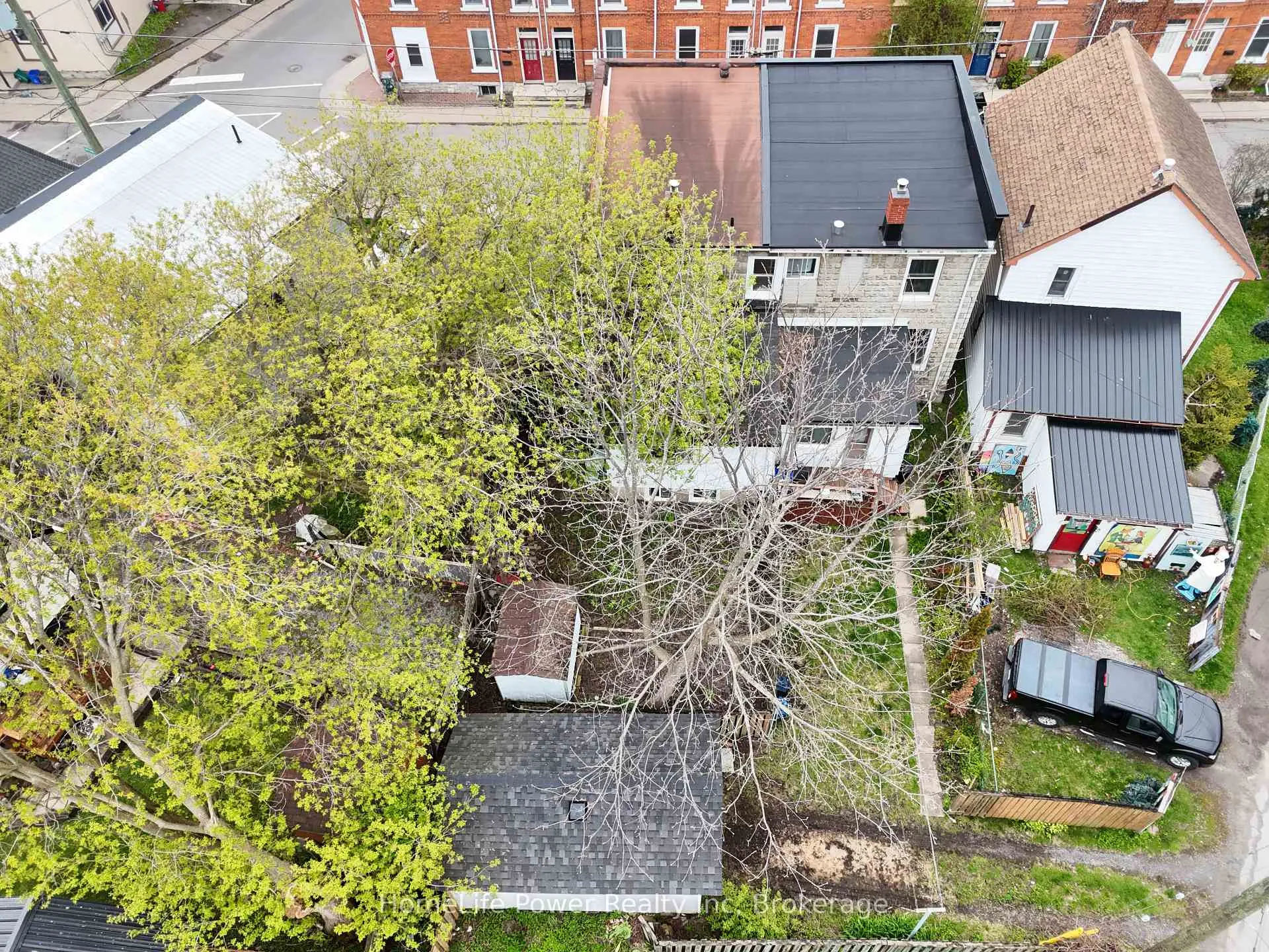 Photo 44 of 87 Chatham Street, Kingston, East of Sir John A. Blvd — HOMEH