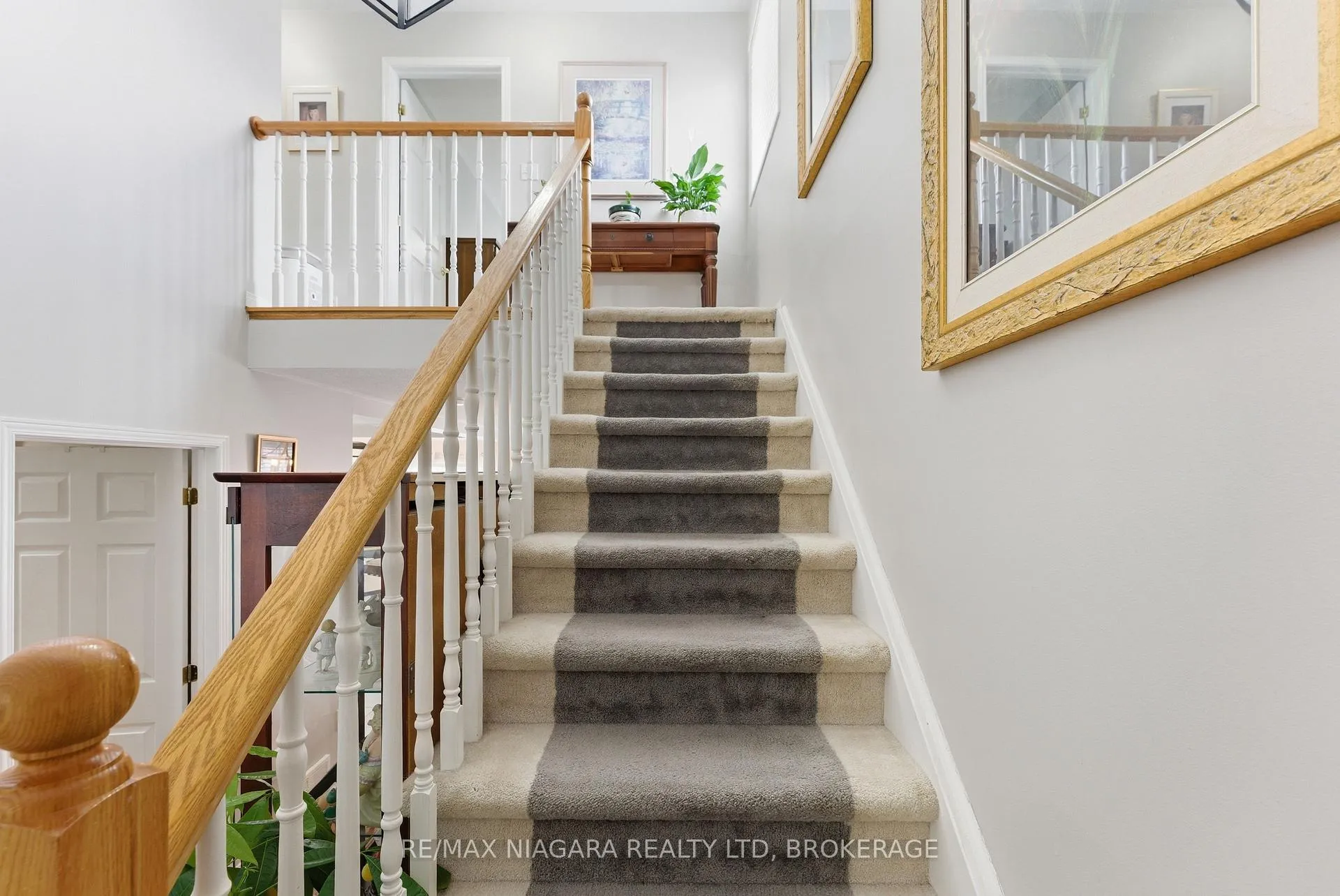 Photo 15 of Unit 3, 53 Bunting Road, St. Catharines, Secord Woods — HOMEH