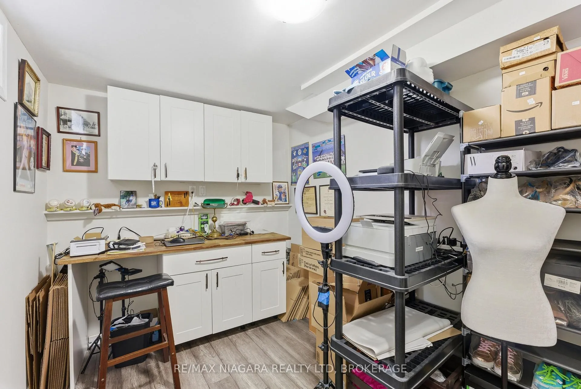 Photo 25 of Unit 3, 53 Bunting Road, St. Catharines, Secord Woods — HOMEH