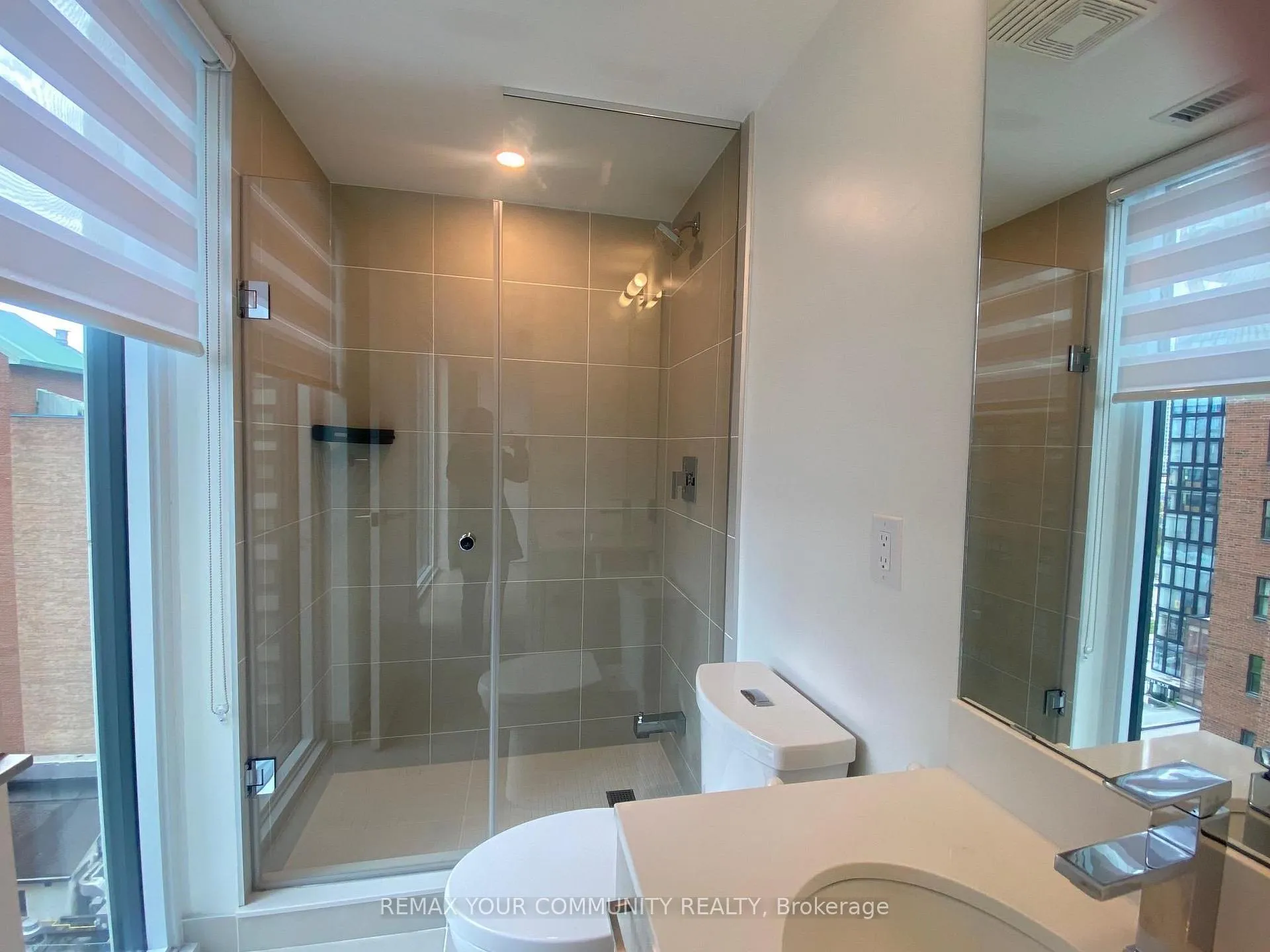 Photo 14 of Unit 901, 65 Mutual Street, Toronto, Church-Yonge Corridor — HOMEH