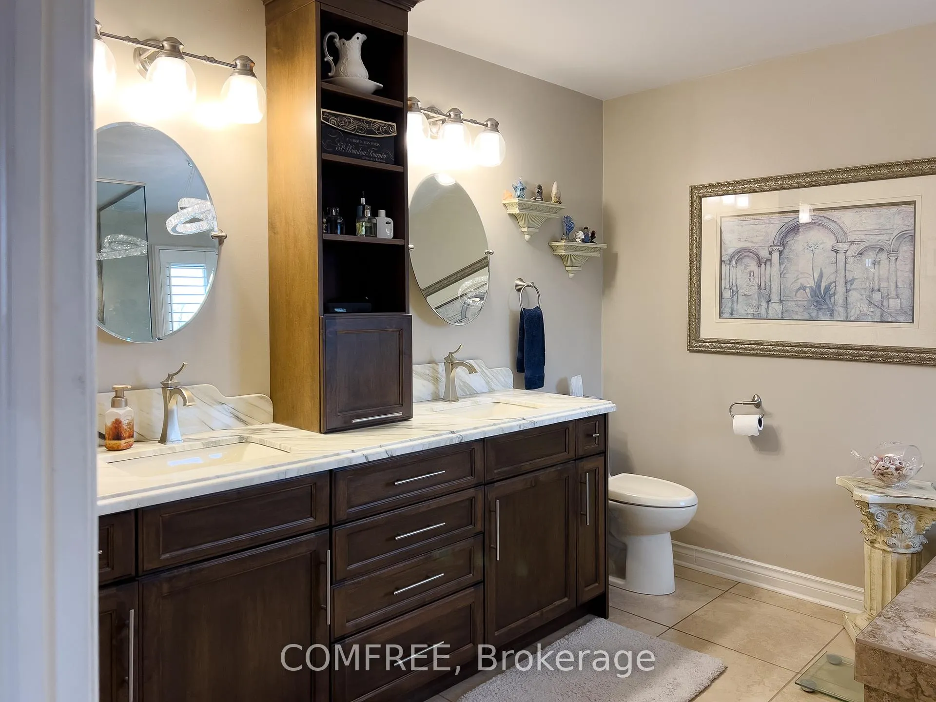 Photo 11 of 10 Endicott Drive, St. Catharines, Grapeview — HOMEH