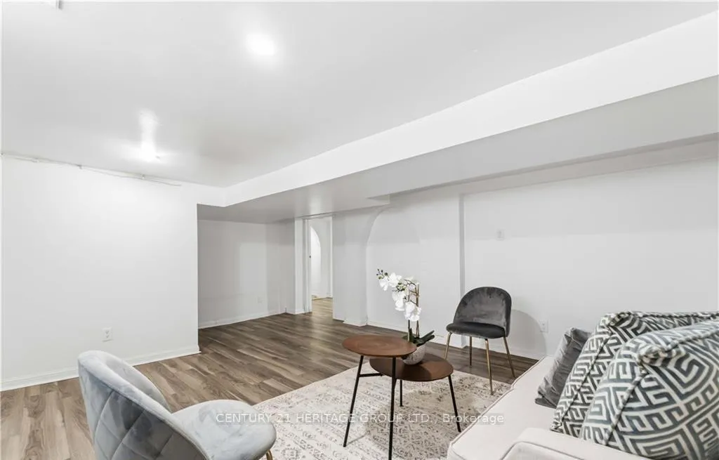Photo 28 of 103 Edinburgh Avenue, Hamilton, Crown Point — HOMEH