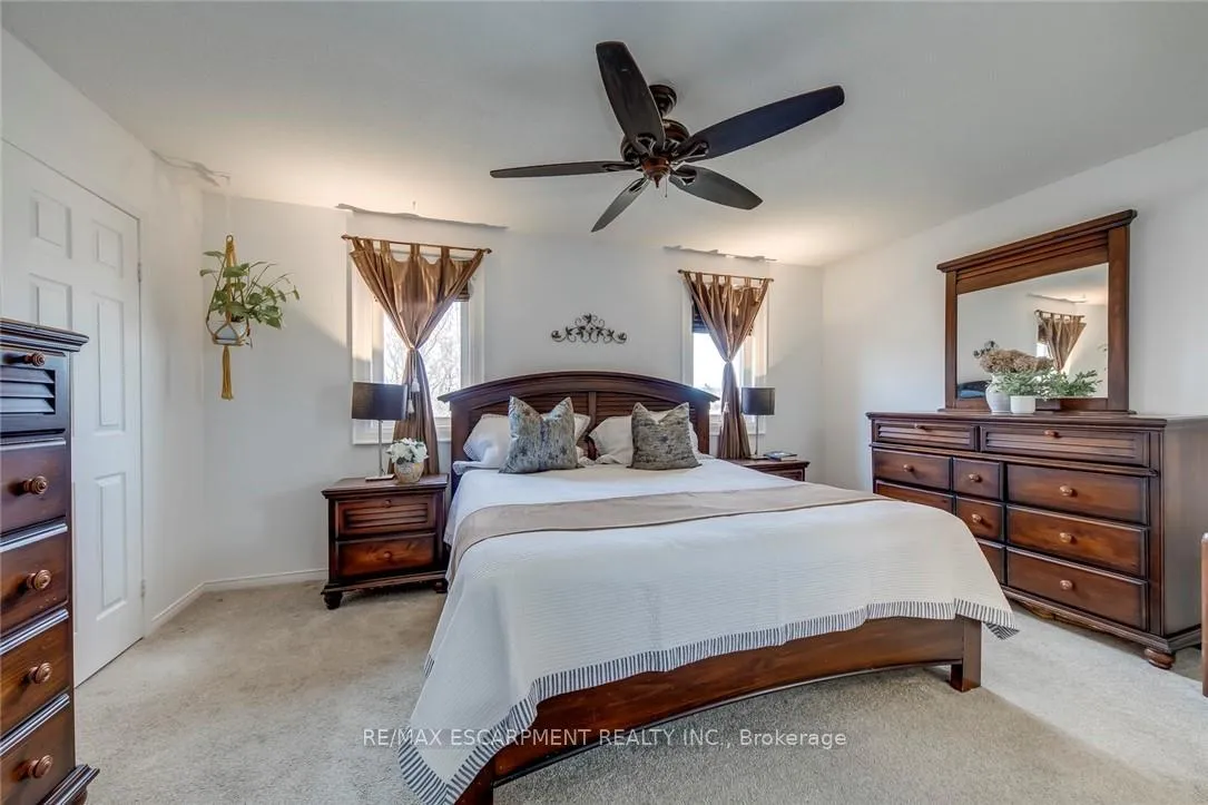 Photo 22 of 3311 Springvale Court, Burlington, Headon — HOMEH
