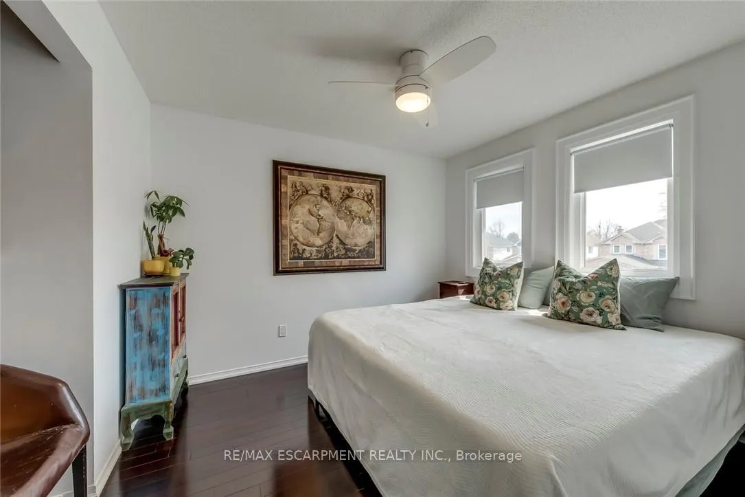 Photo 29 of 3311 Springvale Court, Burlington, Headon — HOMEH