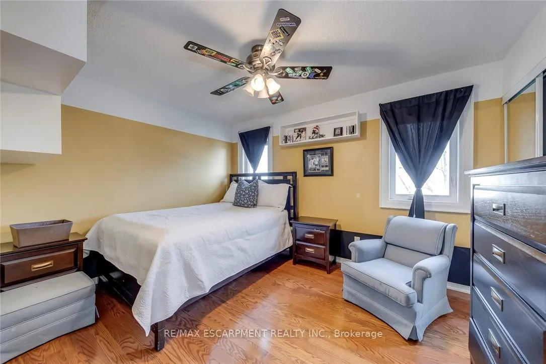 Photo 31 of 3311 Springvale Court, Burlington, Headon — HOMEH