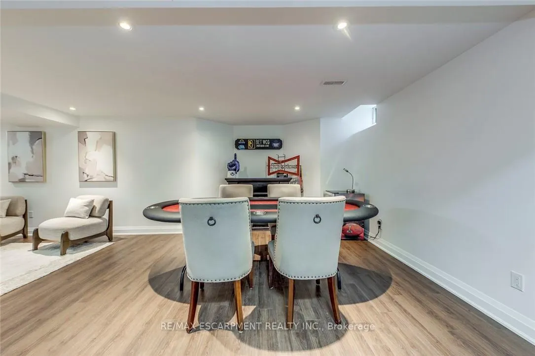 Photo 41 of 3311 Springvale Court, Burlington, Headon — HOMEH