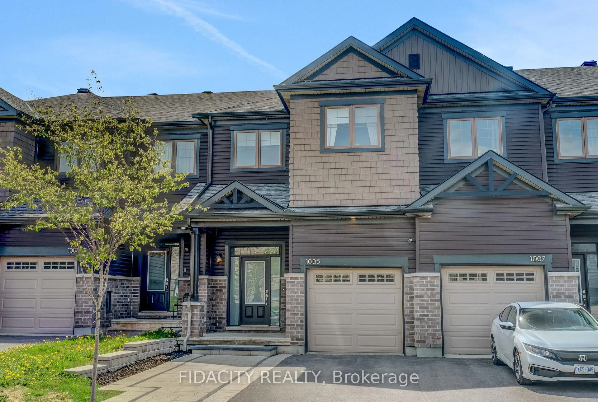 Photo 1 of 1005 Kijik Crescent, Ottawa, Blossom Park/Kemp Park/Findlay Creek — HOMEH