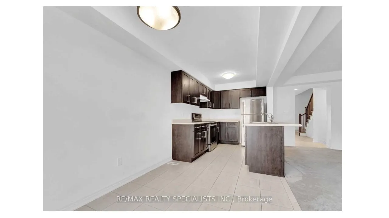 Photo 7 of 170 Heron Street, Welland, Coyle Creek — HOMEH