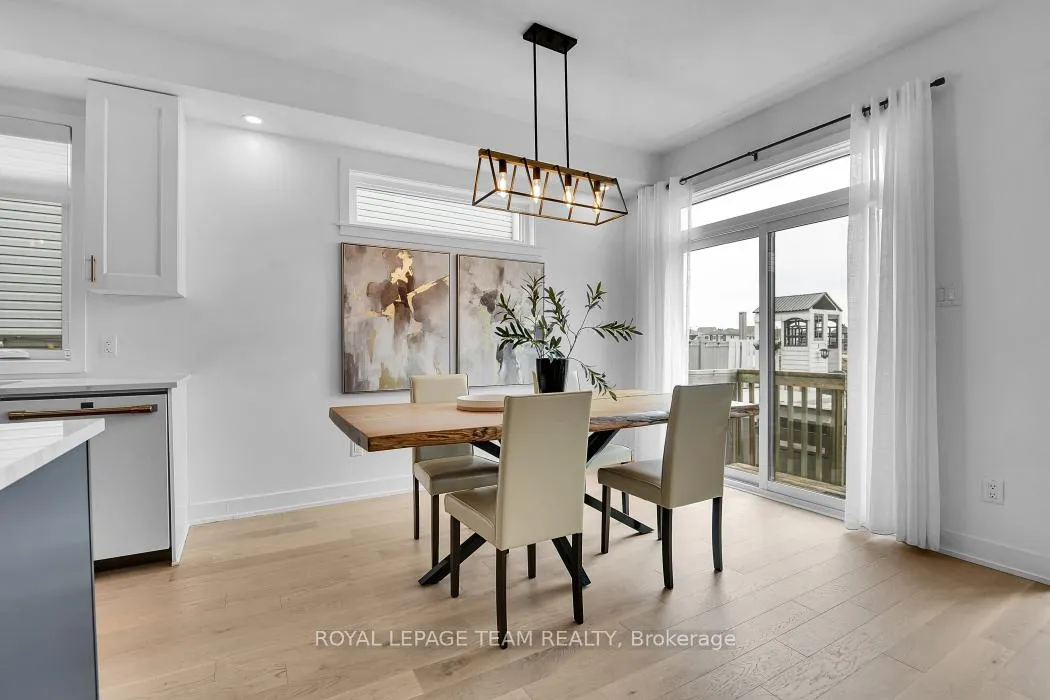 Photo 8 of 516 Bobolink Ridge, Ottawa, Stittsville (South) — HOMEH