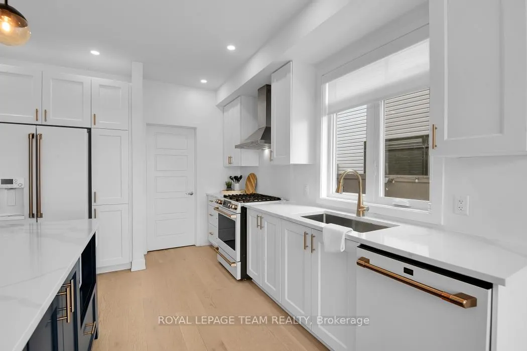 Photo 11 of 516 Bobolink Ridge, Ottawa, Stittsville (South) — HOMEH