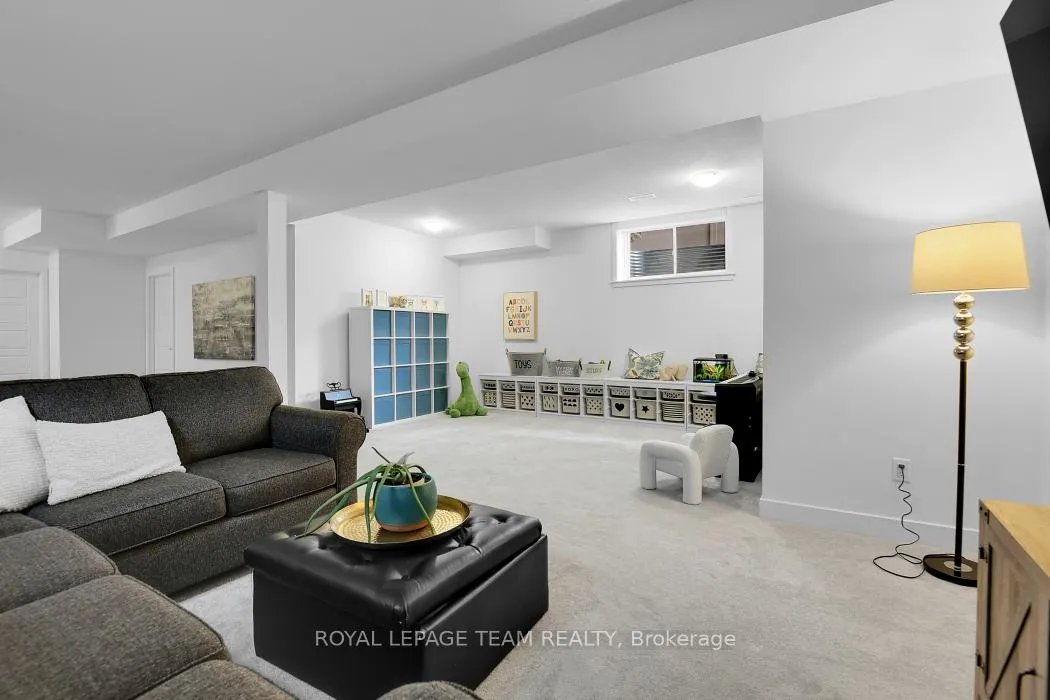 Photo 24 of 516 Bobolink Ridge, Ottawa, Stittsville (South) — HOMEH
