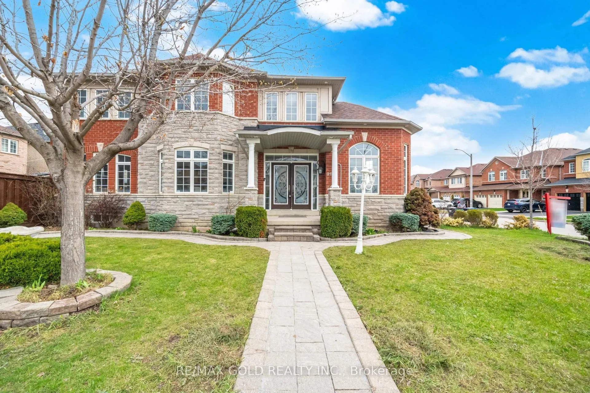 Photo 1 of 26 Gorevale Drive, Brampton, Bram East — HOMEH