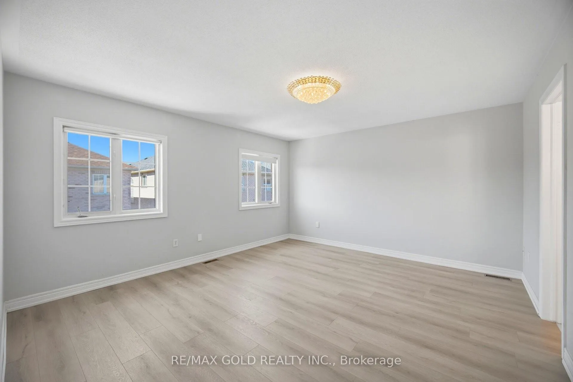 Photo 19 of 26 Gorevale Drive, Brampton, Bram East — HOMEH