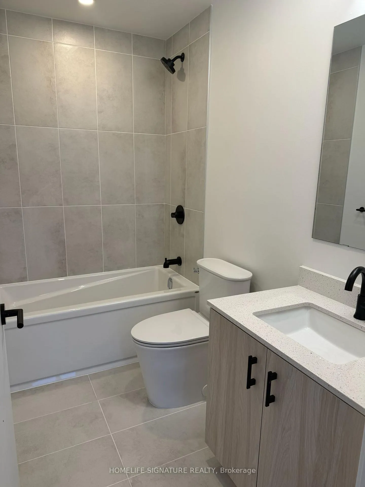 Photo 11 of Unit 115, 4878 Powers Common, Burlington, Appleby — HOMEH