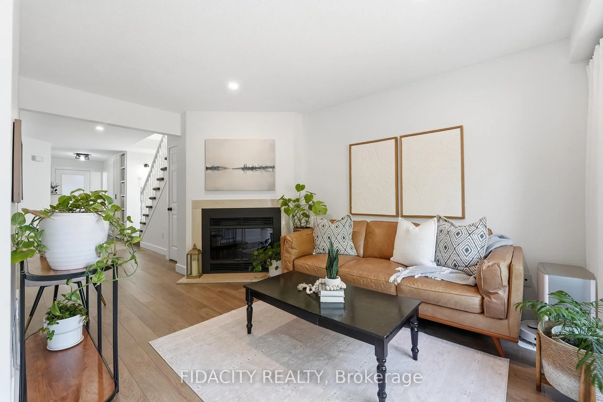 Photo 9 of 80 Robarts Crescent, Ottawa, Kanata - Katimavik — HOMEH