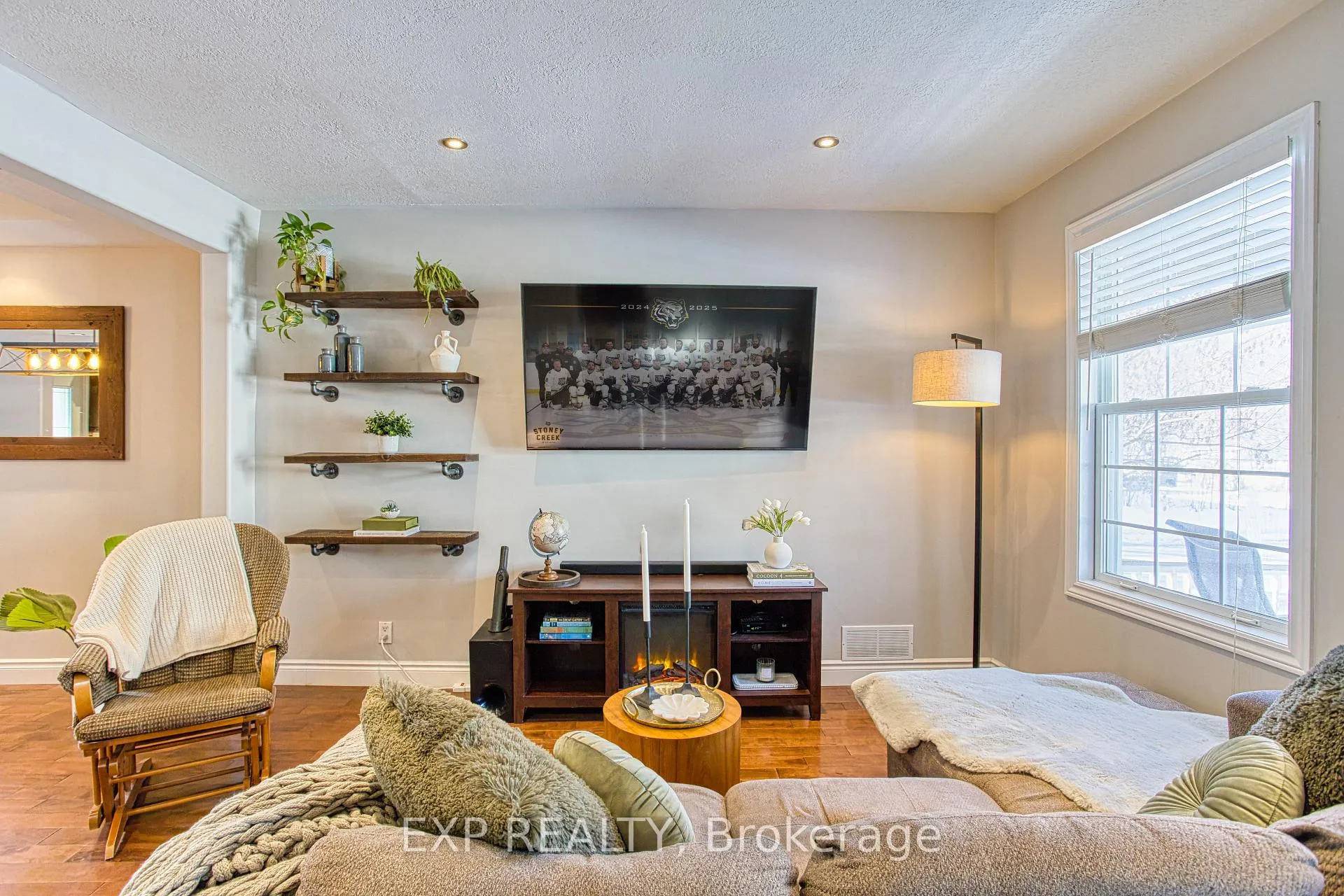 Photo 7 of 153 Gladstone Avenue, Hamilton, St. Clair — HOMEH