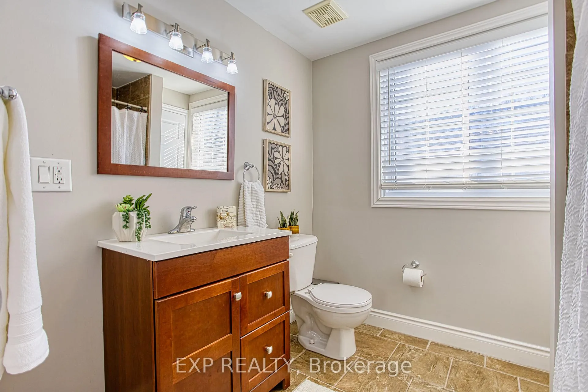 Photo 29 of 153 Gladstone Avenue, Hamilton, St. Clair — HOMEH