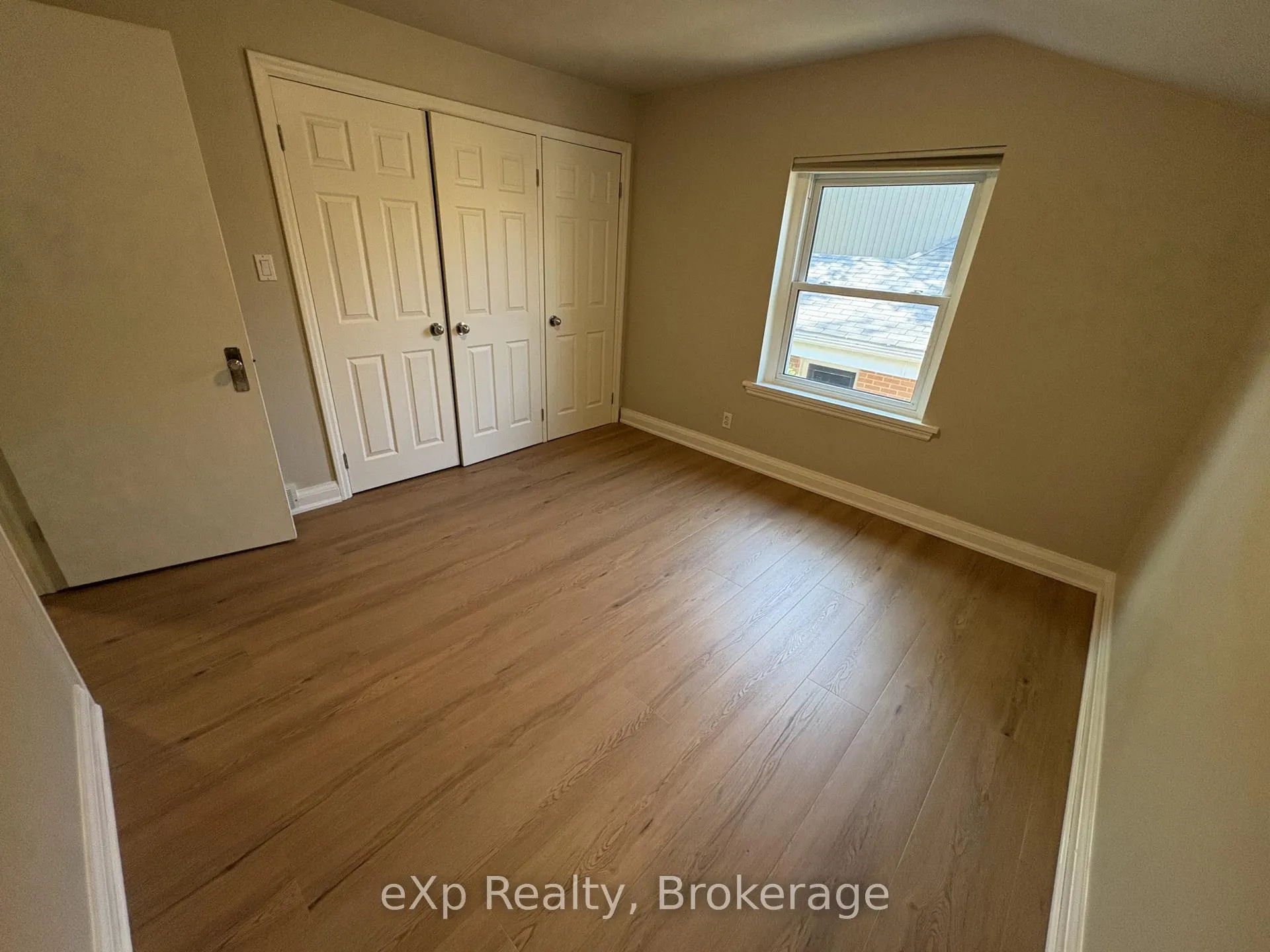 Photo 9 of 73 Metcalfe Street, Guelph, St. George's — HOMEH