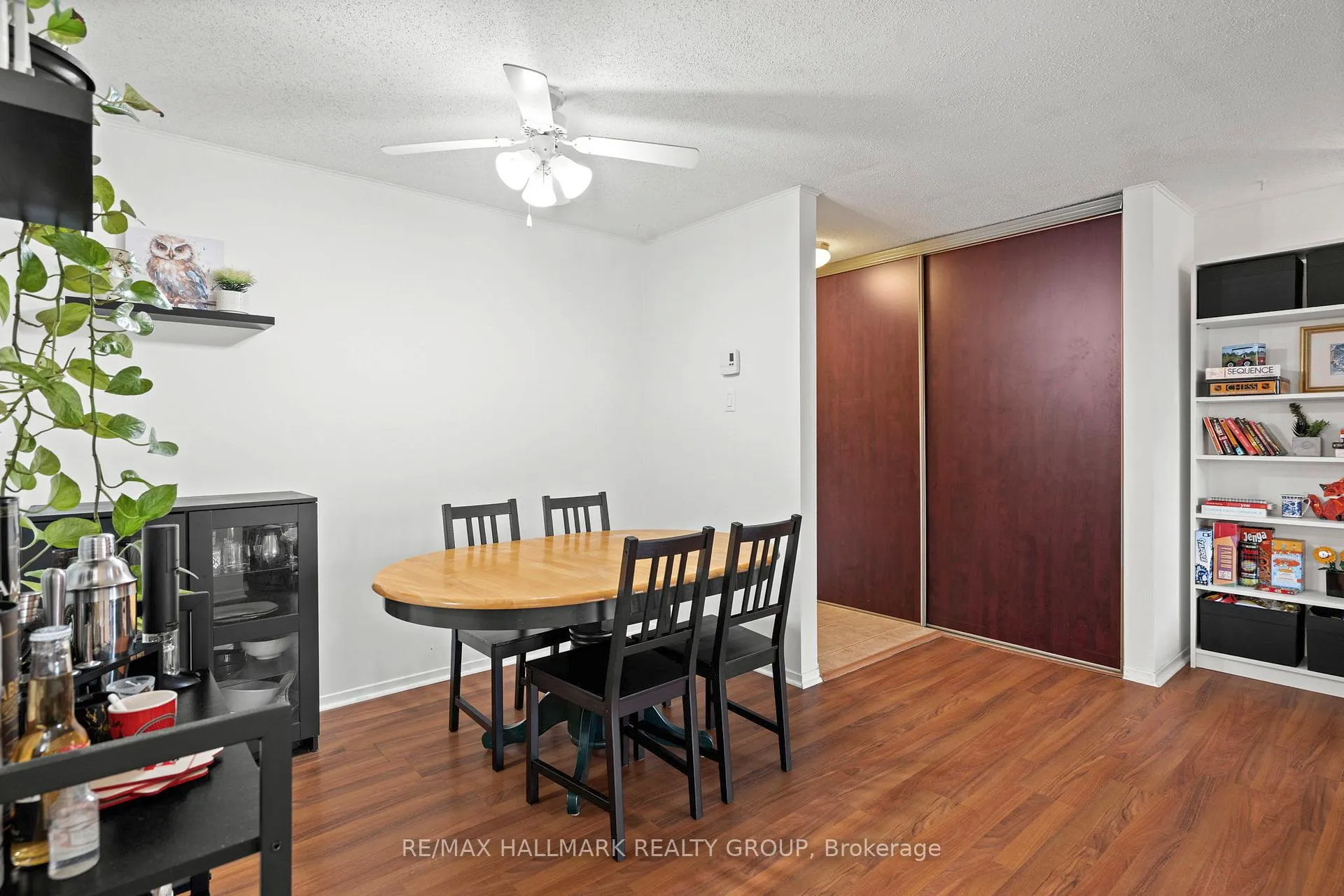 Photo 7 of Unit 315, 6532 Bilberry Drive, Ottawa, Orleans Wood — HOMEH