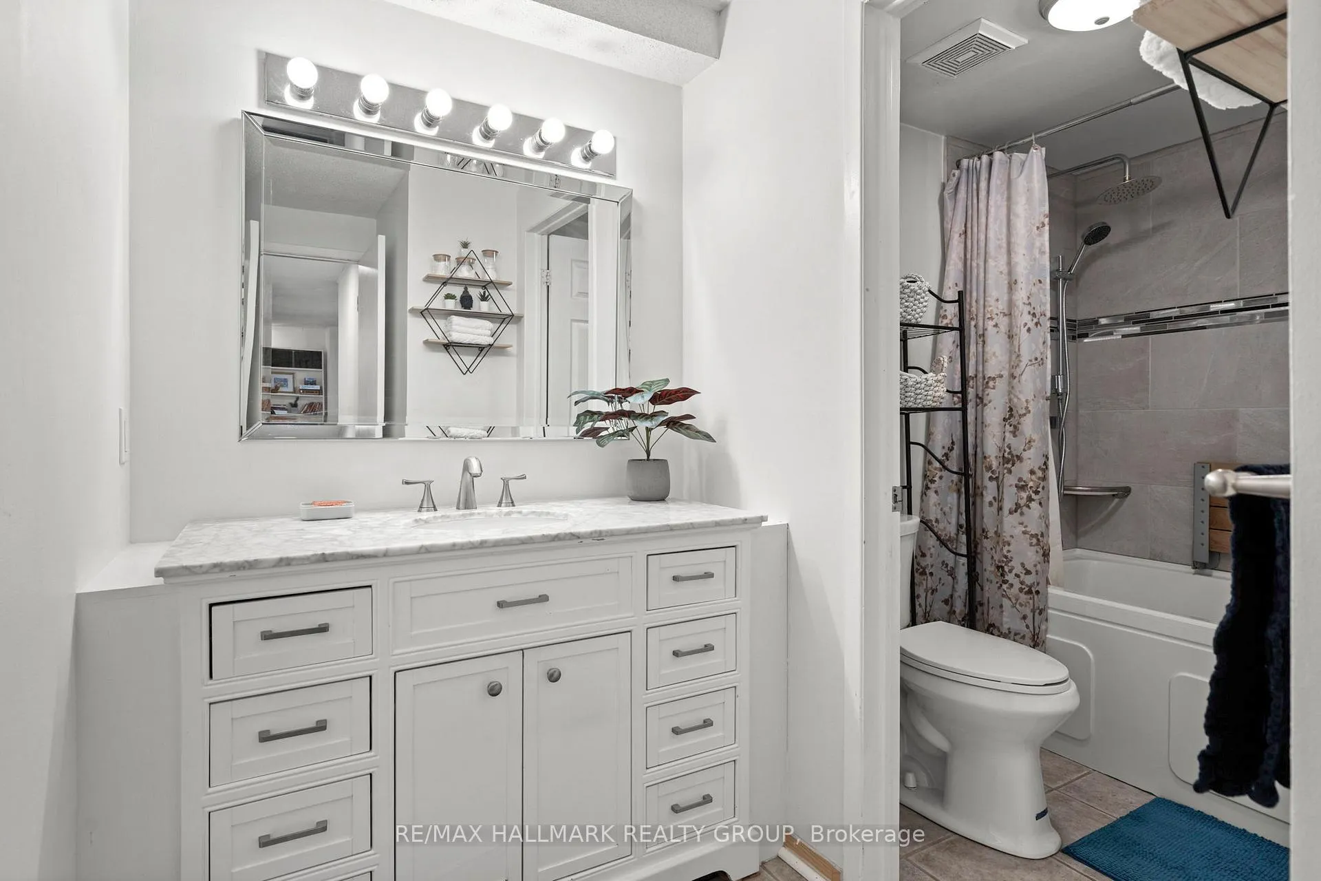 Photo 19 of Unit 315, 6532 Bilberry Drive, Ottawa, Orleans Wood — HOMEH