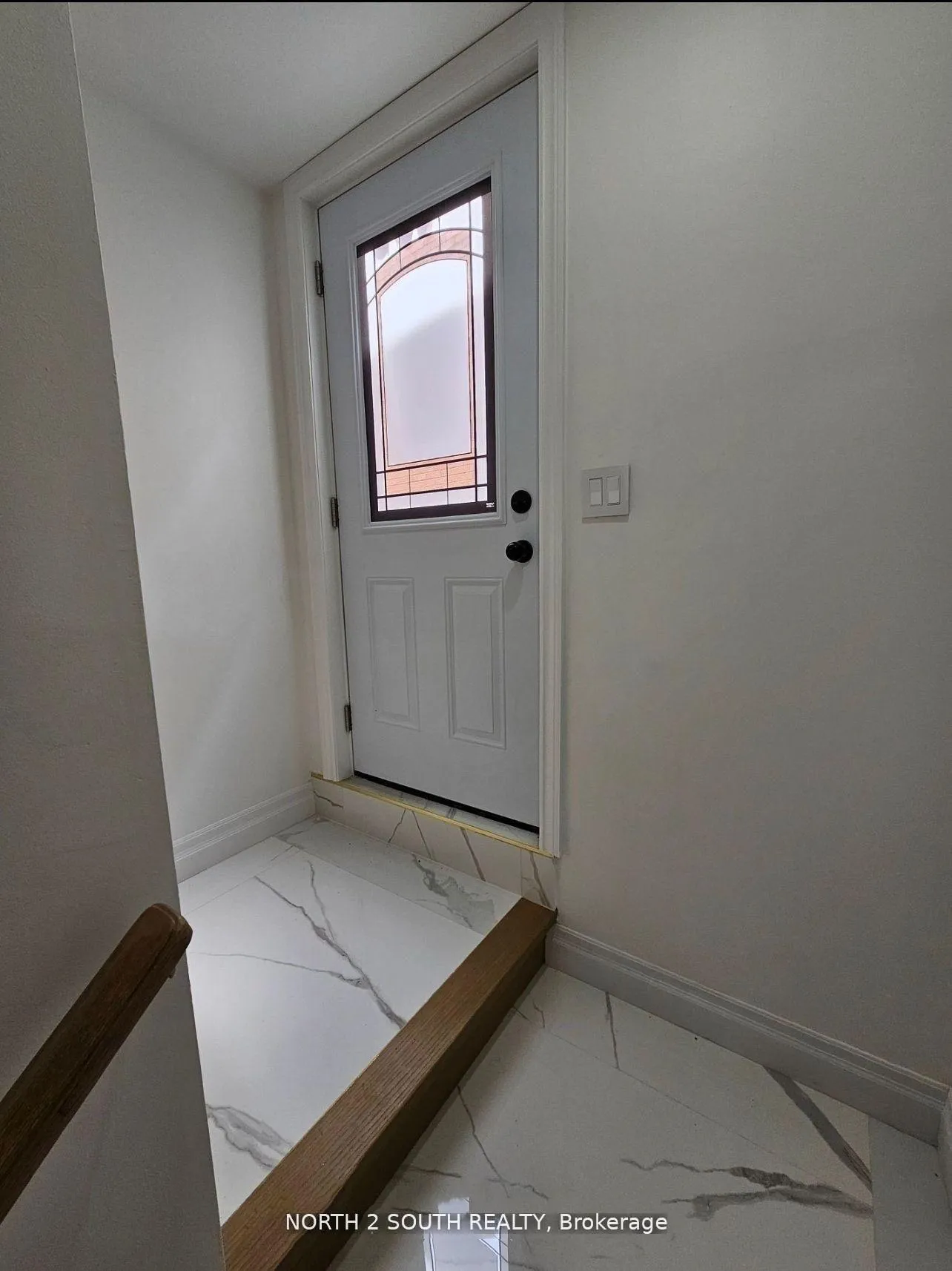 Photo 3 of Unit Bsmt, 34 Natalie Court, Brampton, Westgate — HOMEH